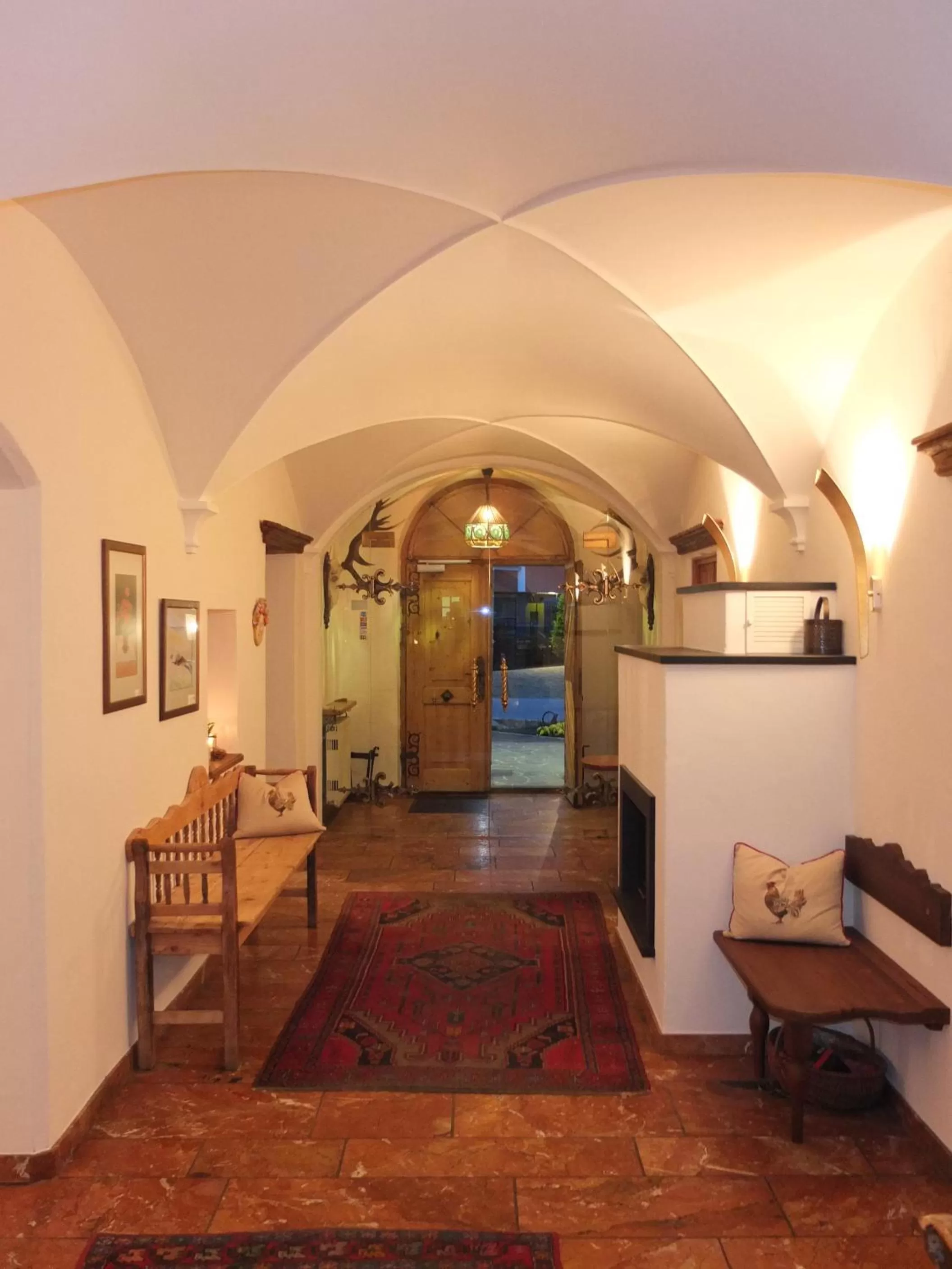 Restaurant/places to eat, Lobby/Reception in Gasthof Herrnhaus