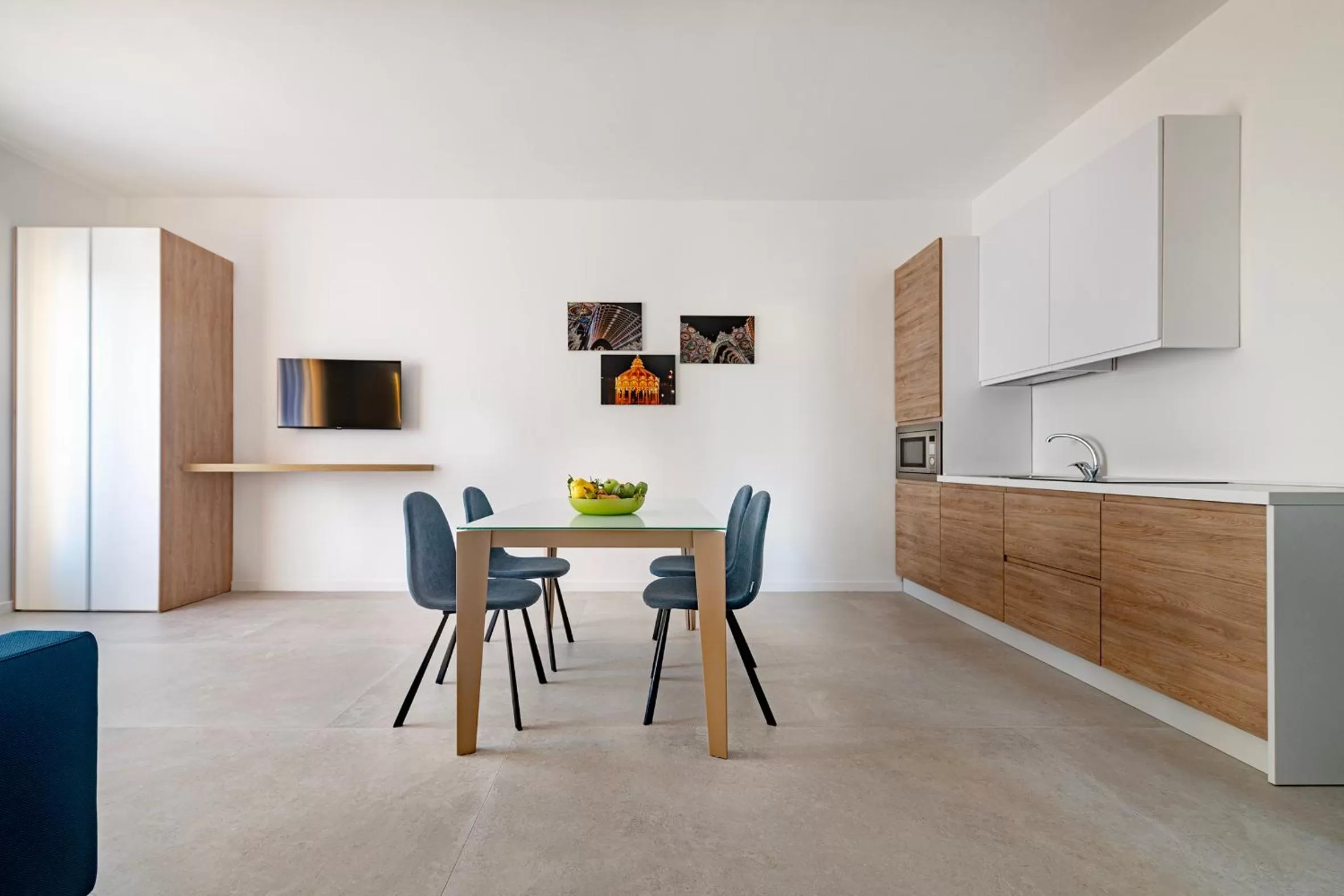 TV and multimedia in Azzurra Aparthotel