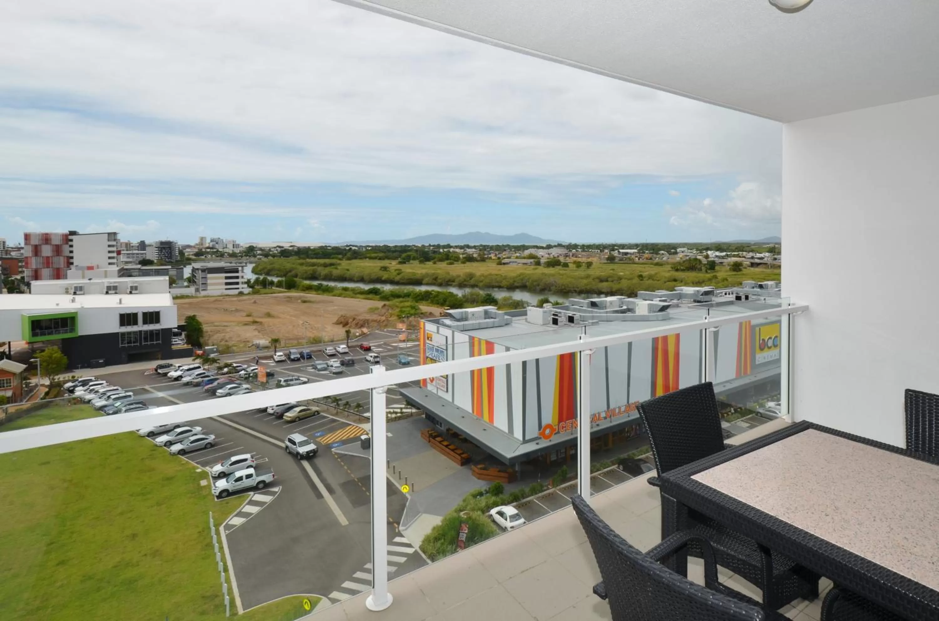 Day in Central Kensington Apartments