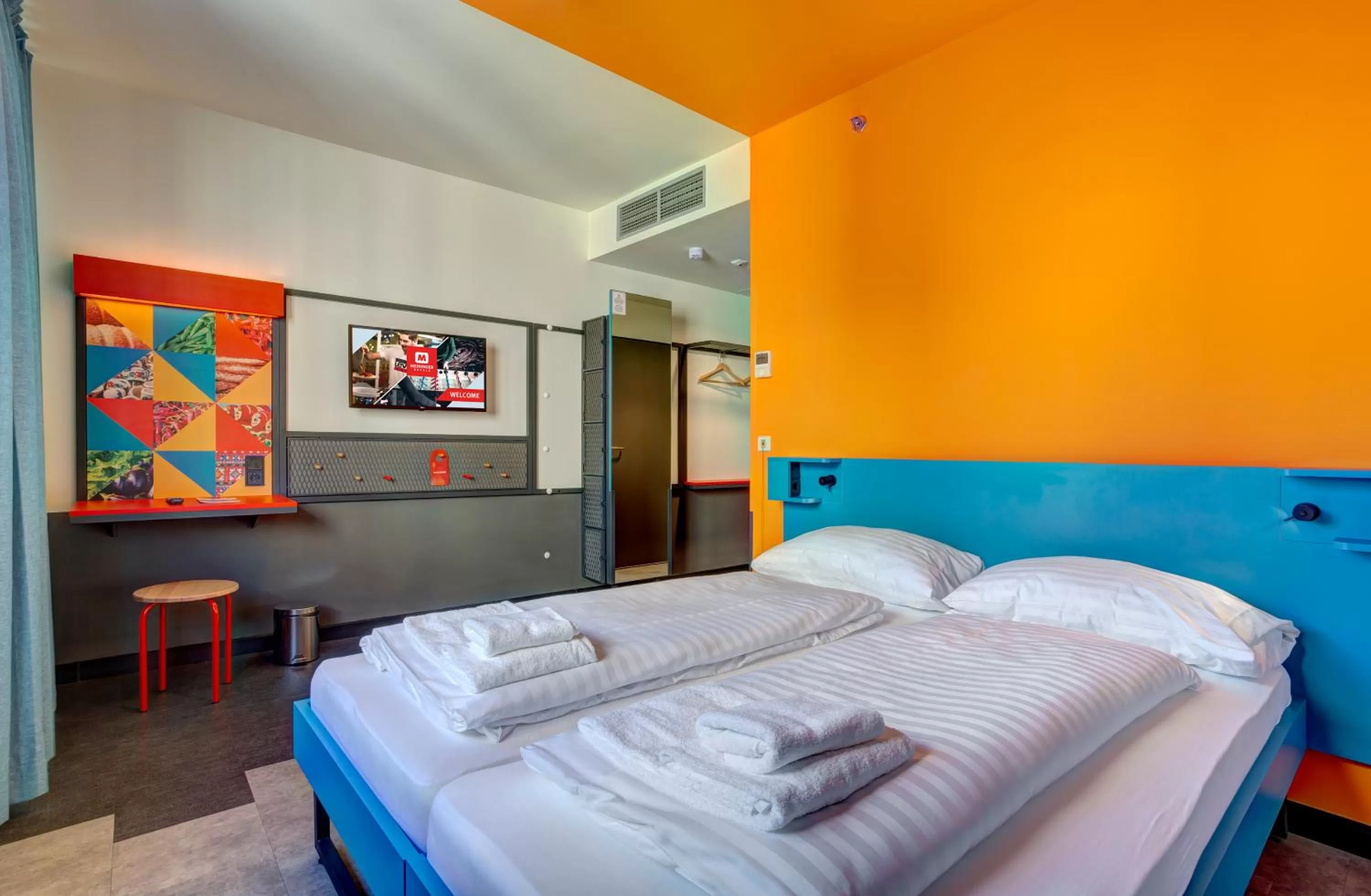 Photo of the whole room, Bed in MEININGER Budapest Great Market Hall