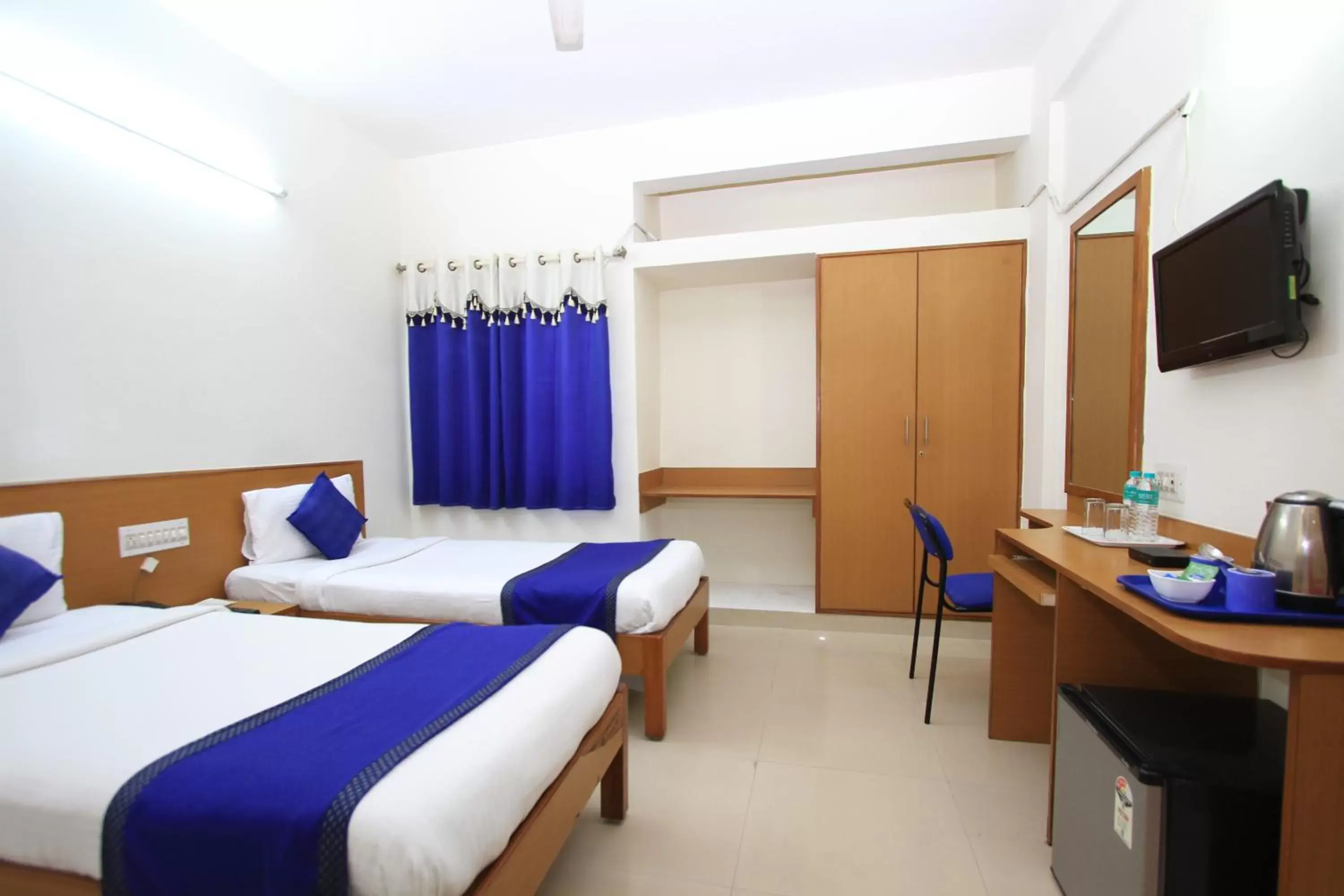 Deluxe Double or Twin Room - single occupancy in Arra Suites kempegowda Airport Hotel Deluxe Double or Twin Room - single occupancy in Arra Suites kempegowda Airport Hotel