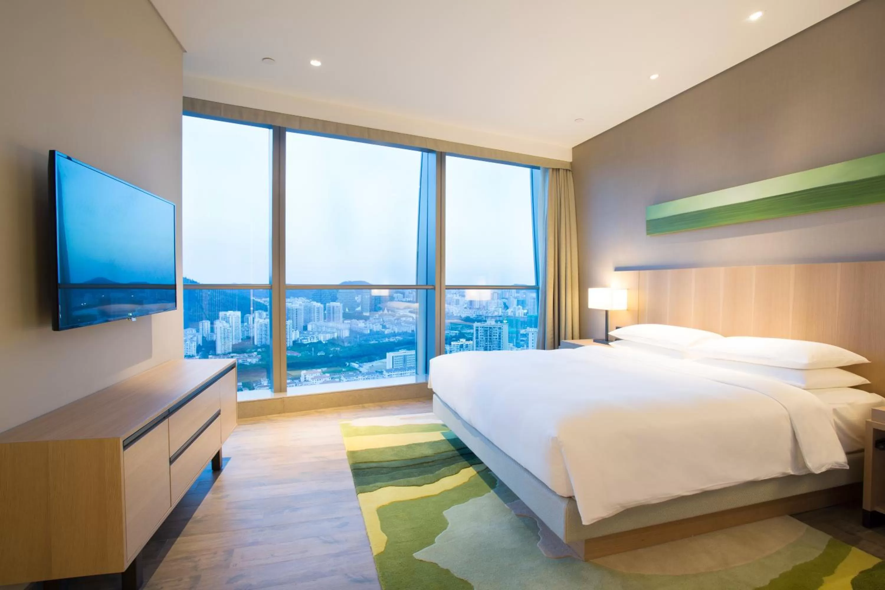 Photo of the whole room, Bed in Hyatt Place Sanya City Center