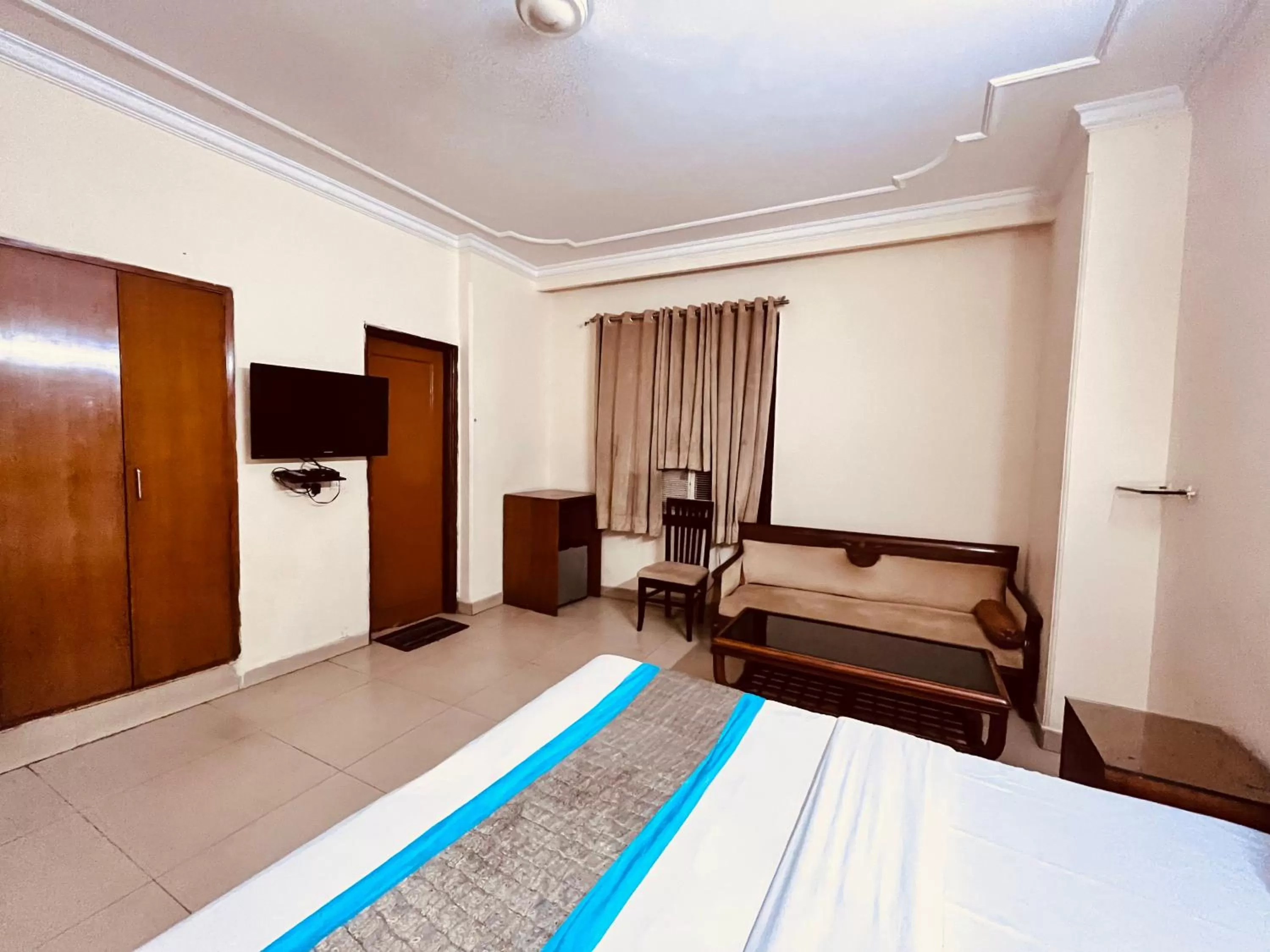 Bed in Ashoka Hotel Karol Bagh Delhi