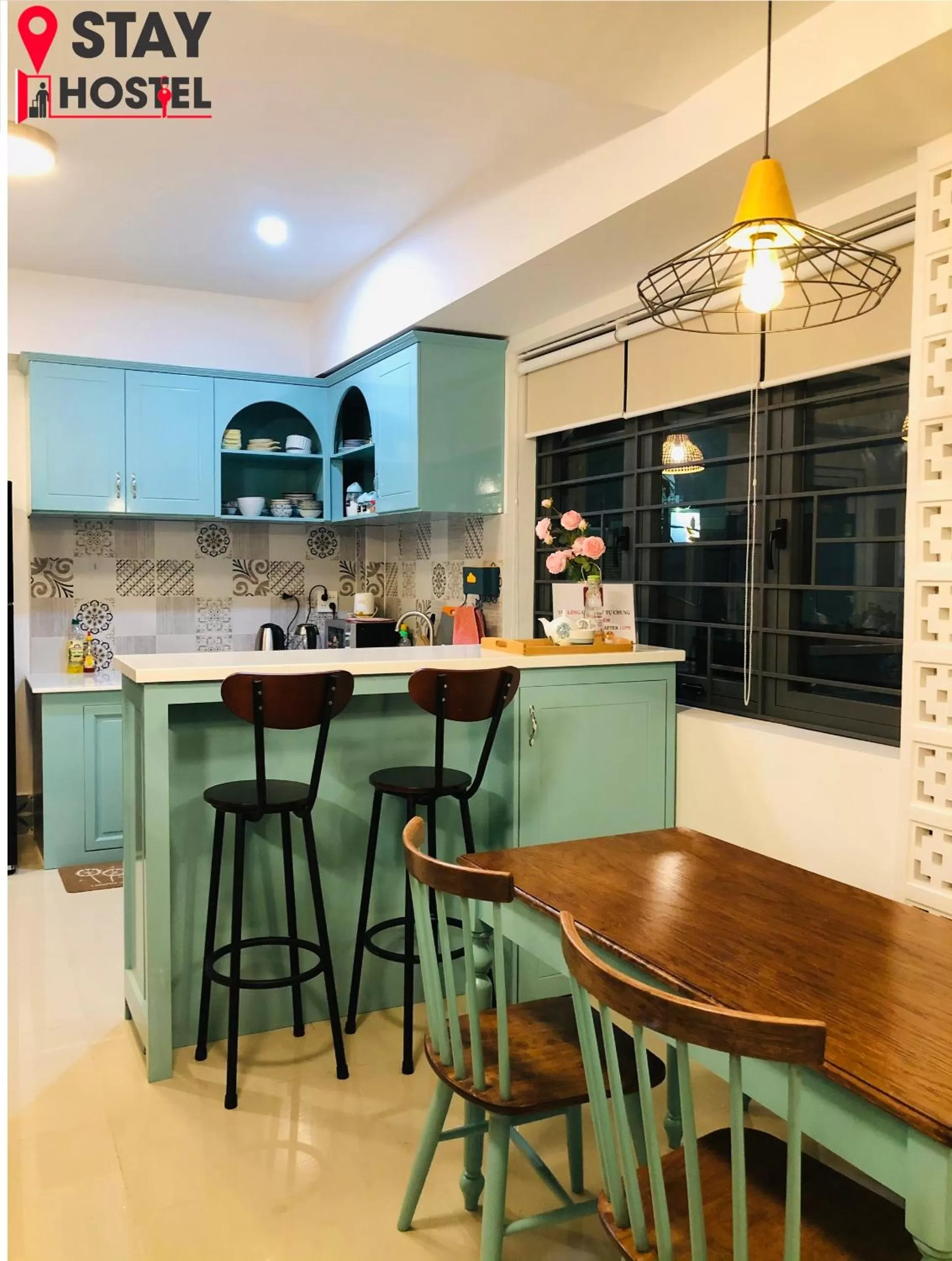 Restaurant/places to eat, Lounge/Bar in STAY hostel 2 - 350m from the ferry