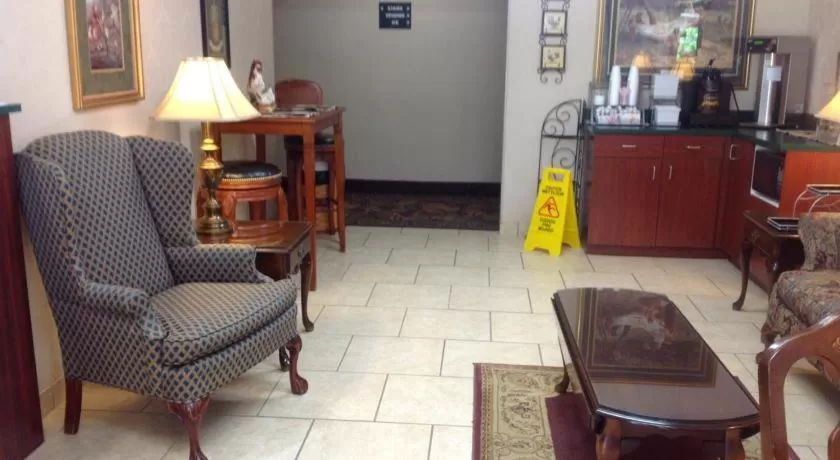 Seating area in Brookshire Inn