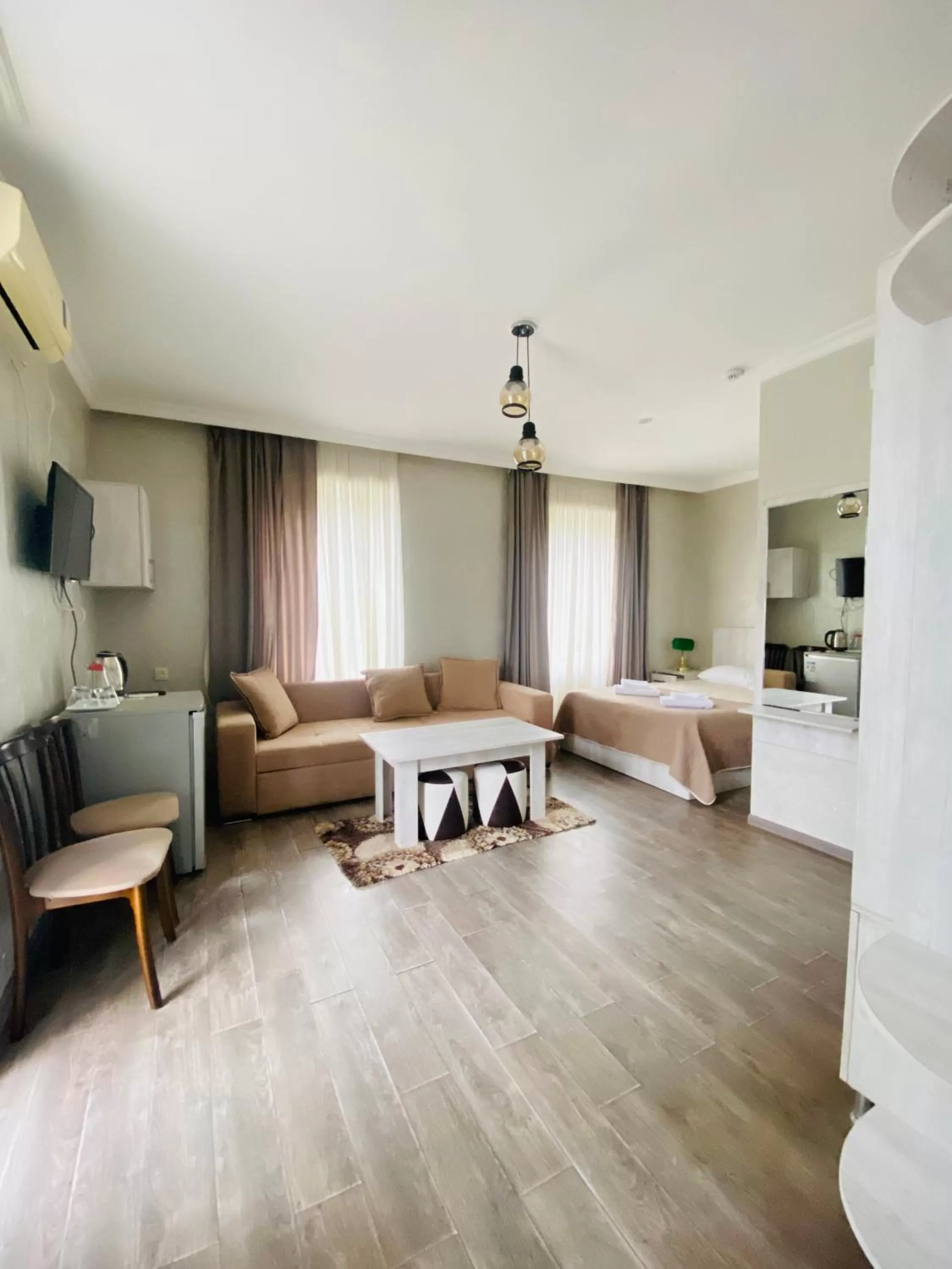 Seating Area in Hotel Garanti