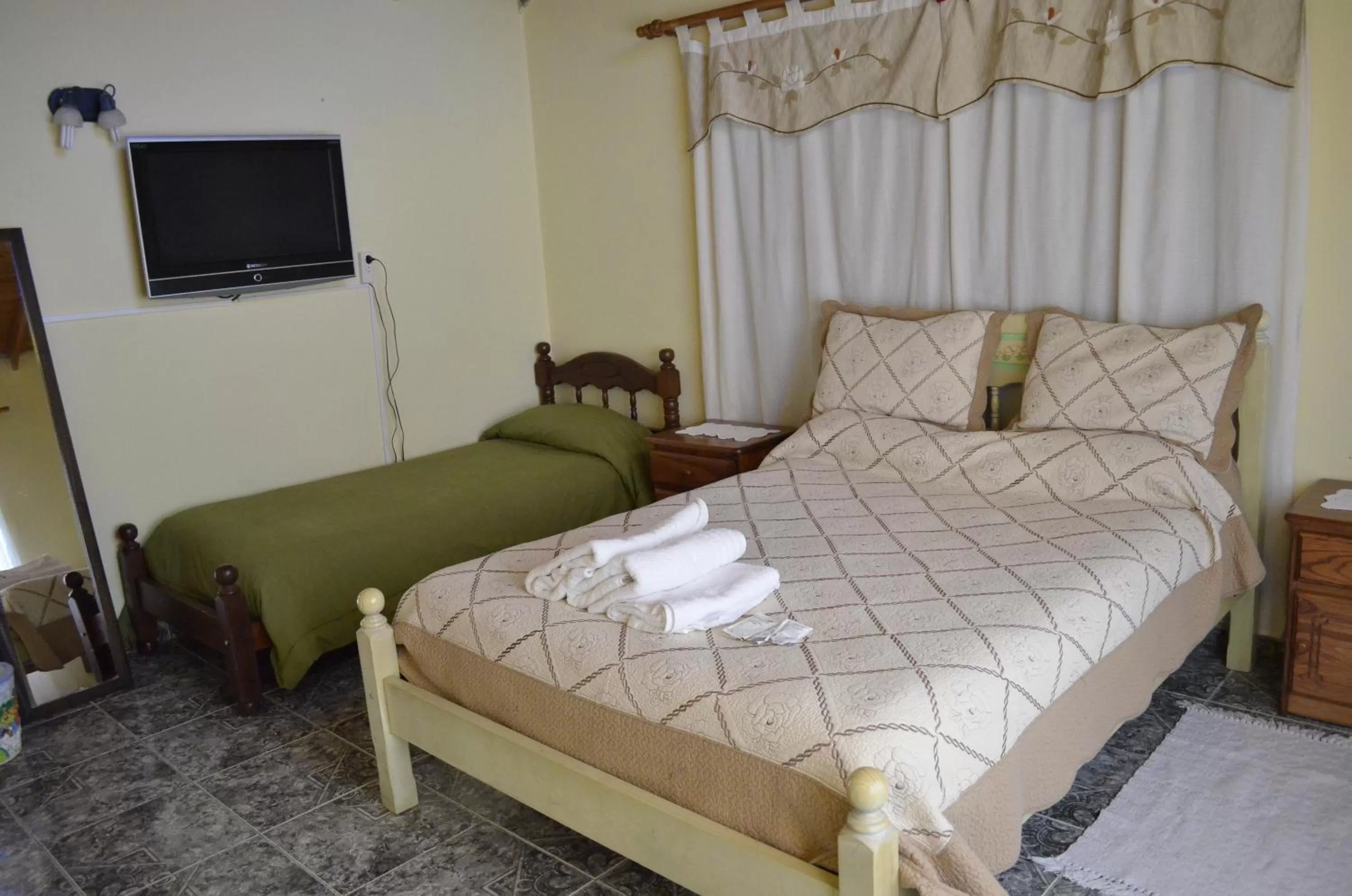 Photo of the whole room, Bed in B&B Nahuel en Ushuaia