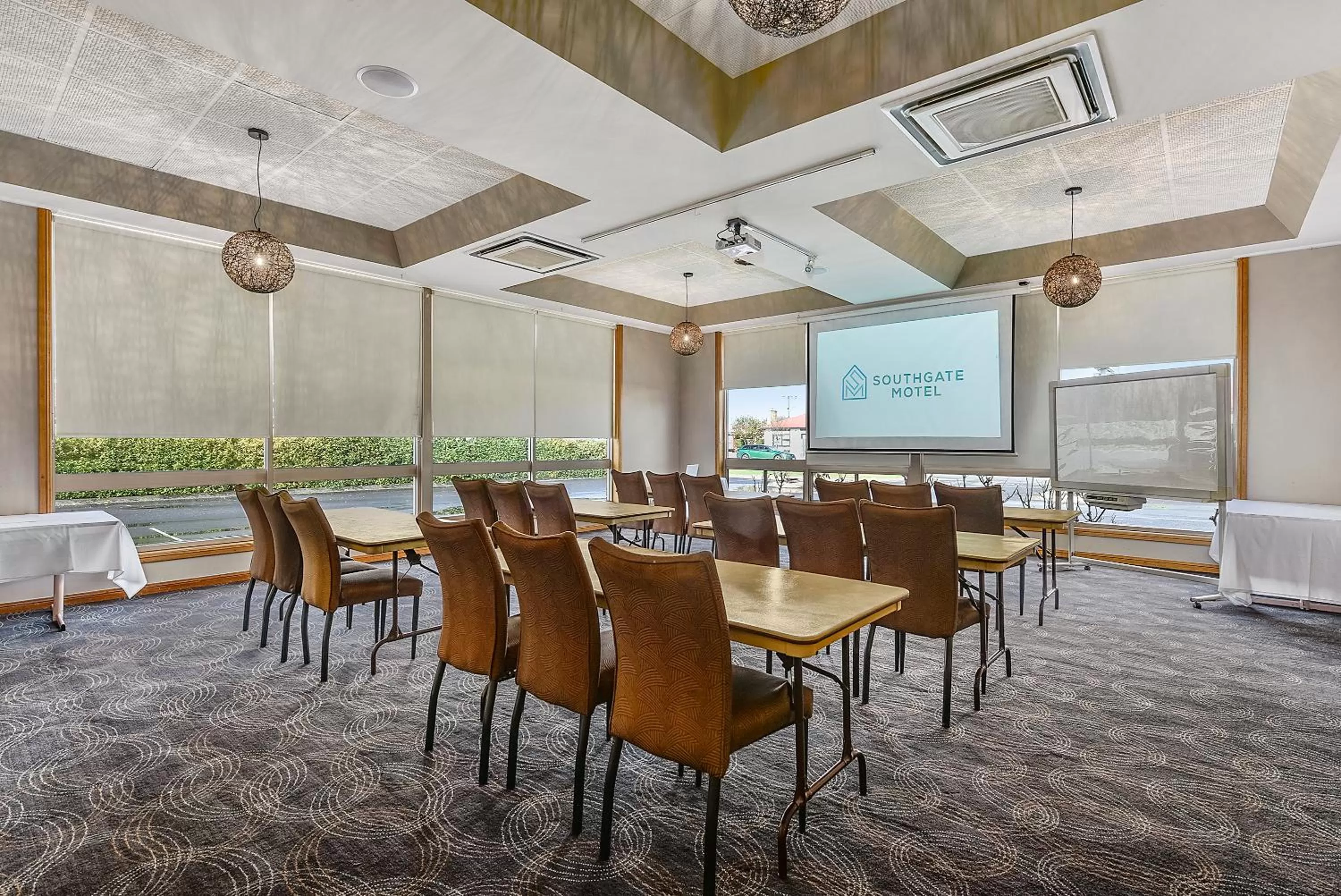 Meeting/conference room in Southgate Motel