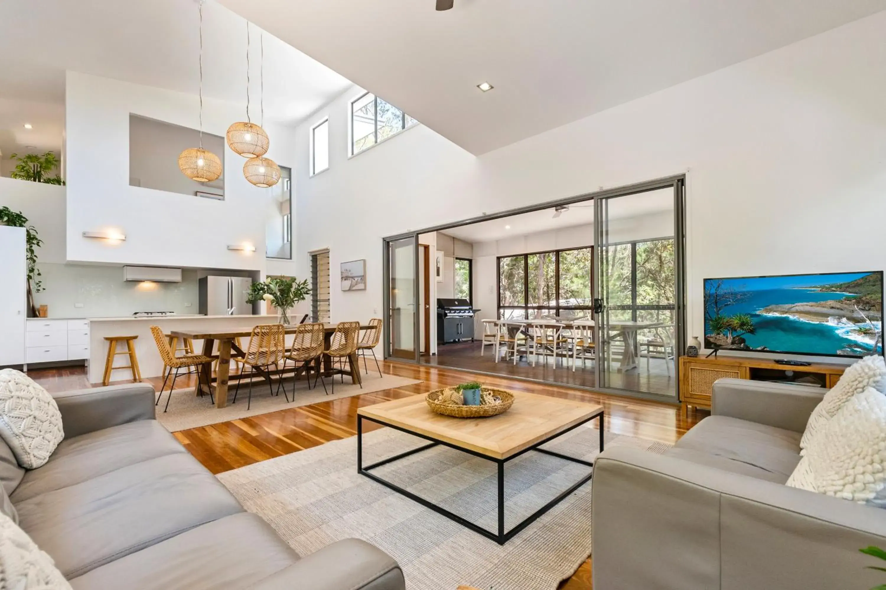 Living room, Seating Area in Beach Road Holiday Homes Living room, Seating Area in Beach Road Holiday Homes