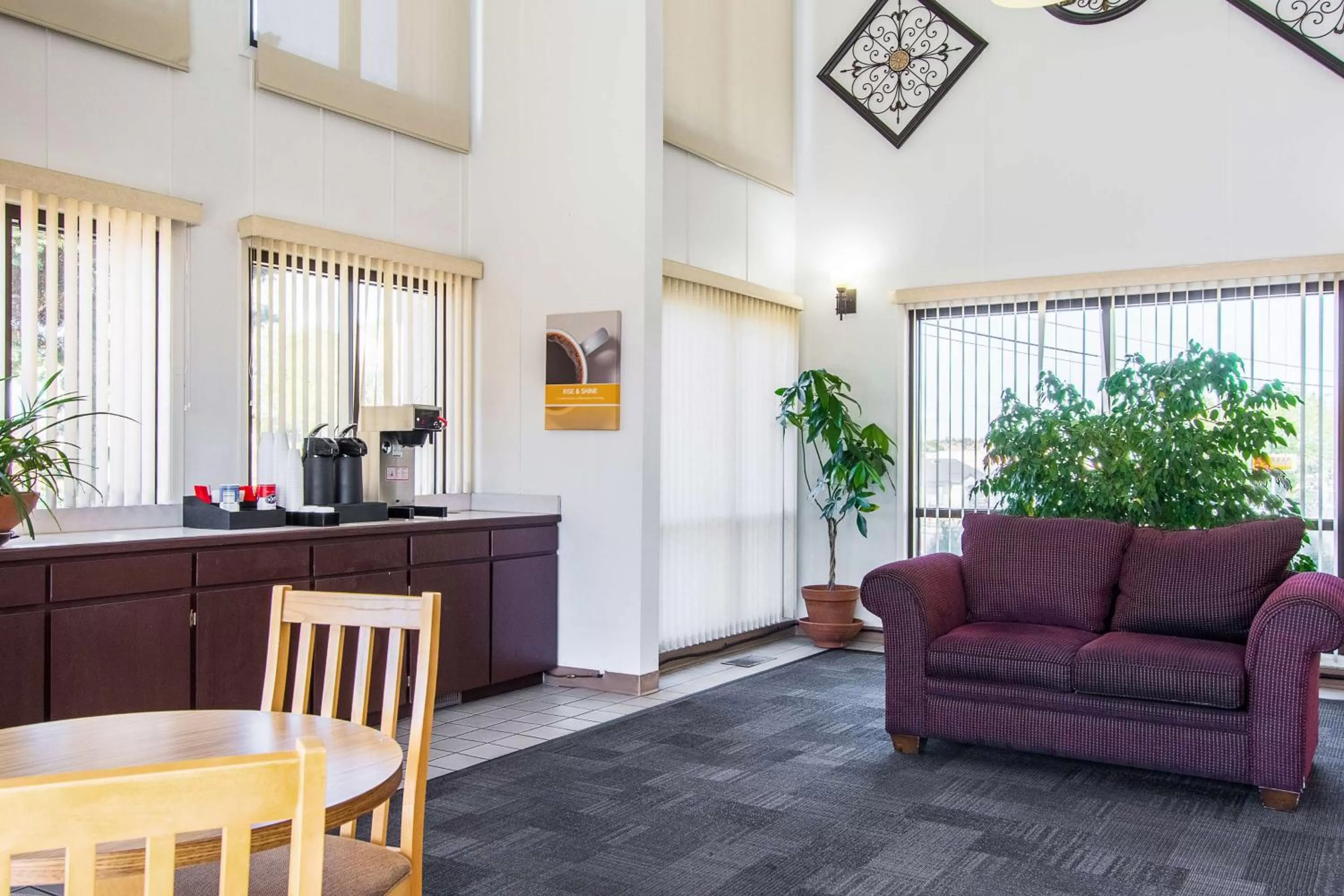 Lobby or reception in Motel 6-Madras, OR