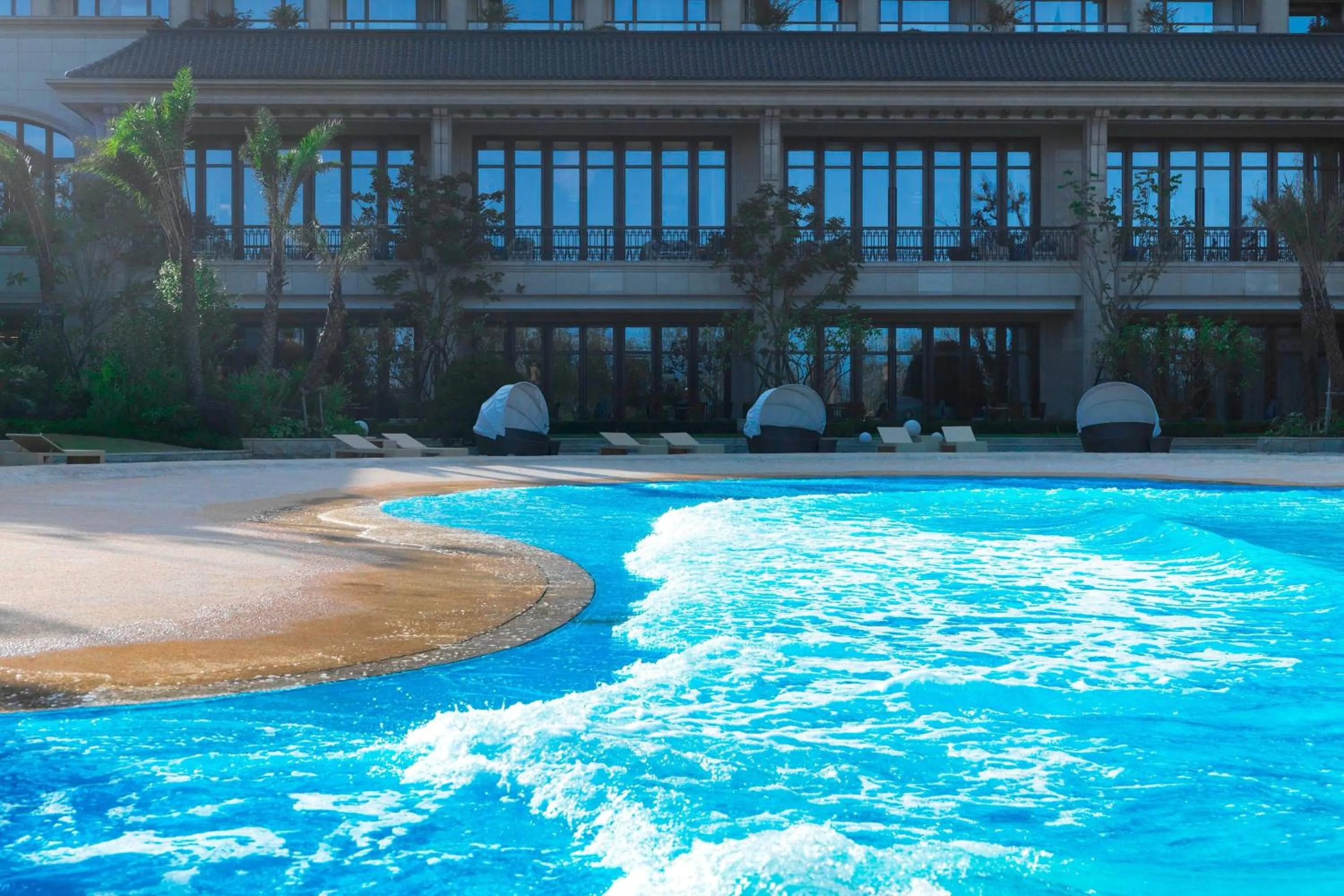 Swimming pool in The Westin Zhujiajian Resort, Zhoushan