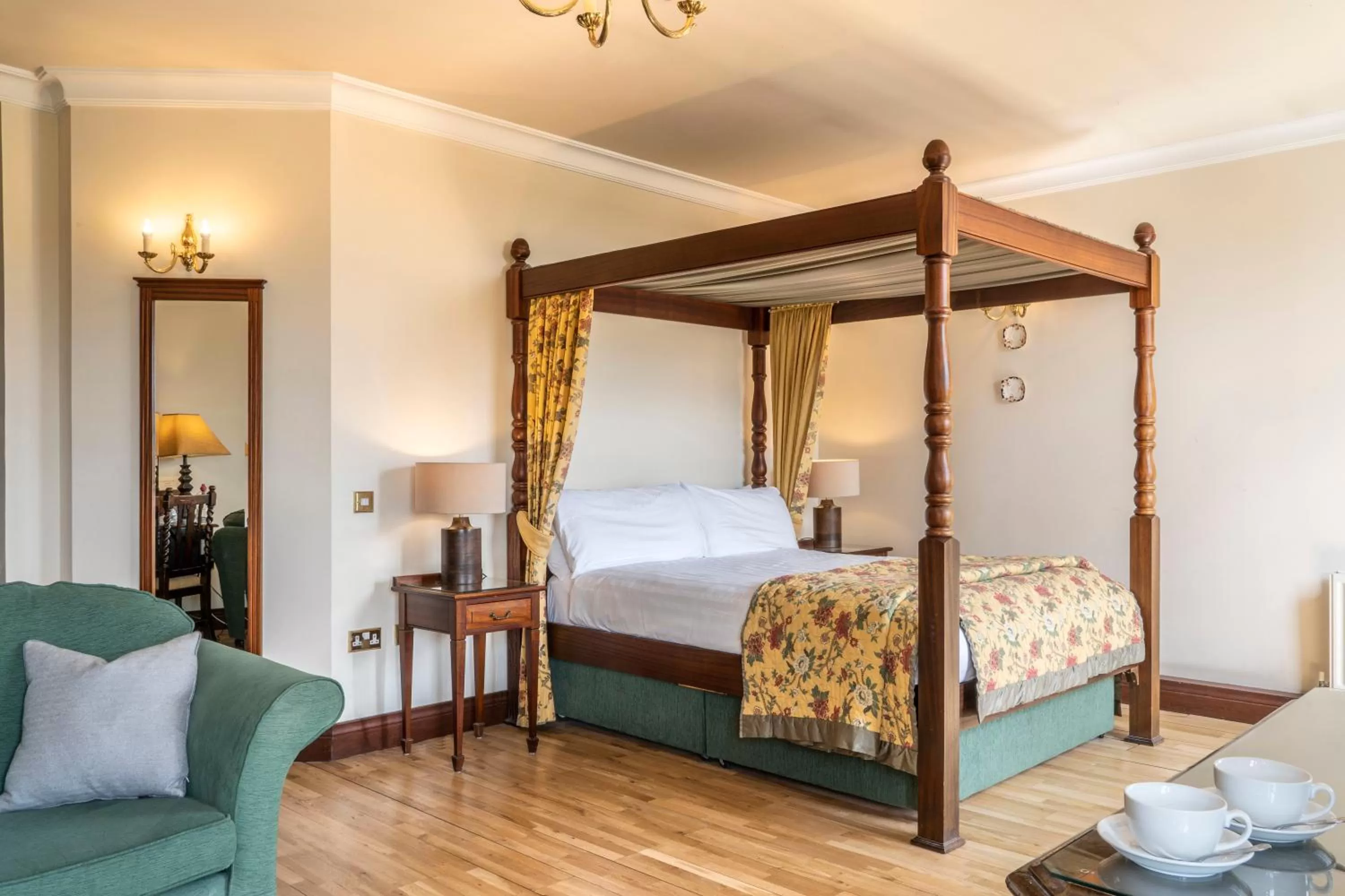 Bed in Abbeyglen Castle Hotel