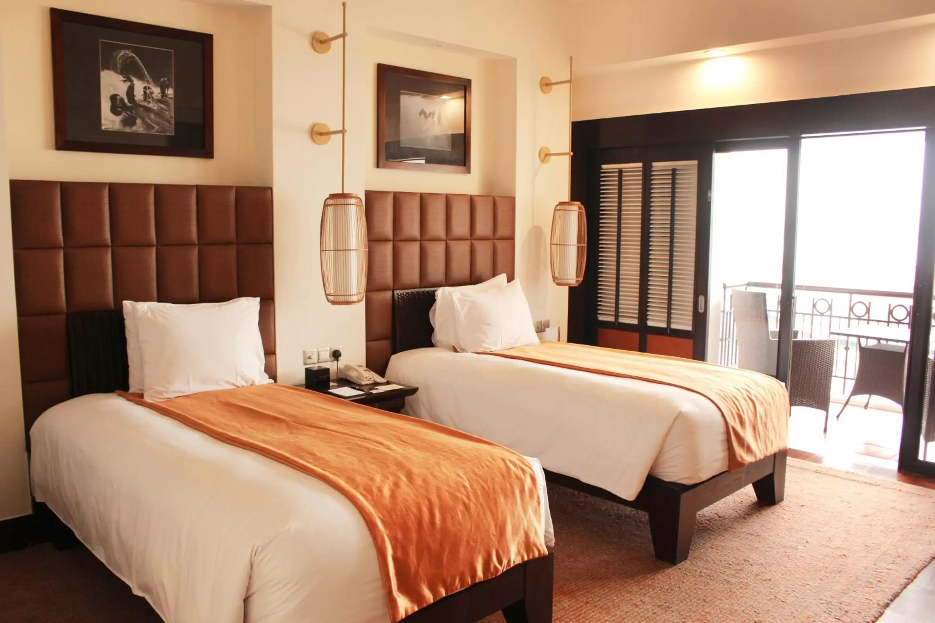 Classic Twin Room with Lake View in InterContinental Hanoi Westlake, an IHG Hotel Classic Twin Room with Lake View in InterContinental Hanoi Westlake, an IHG Hotel