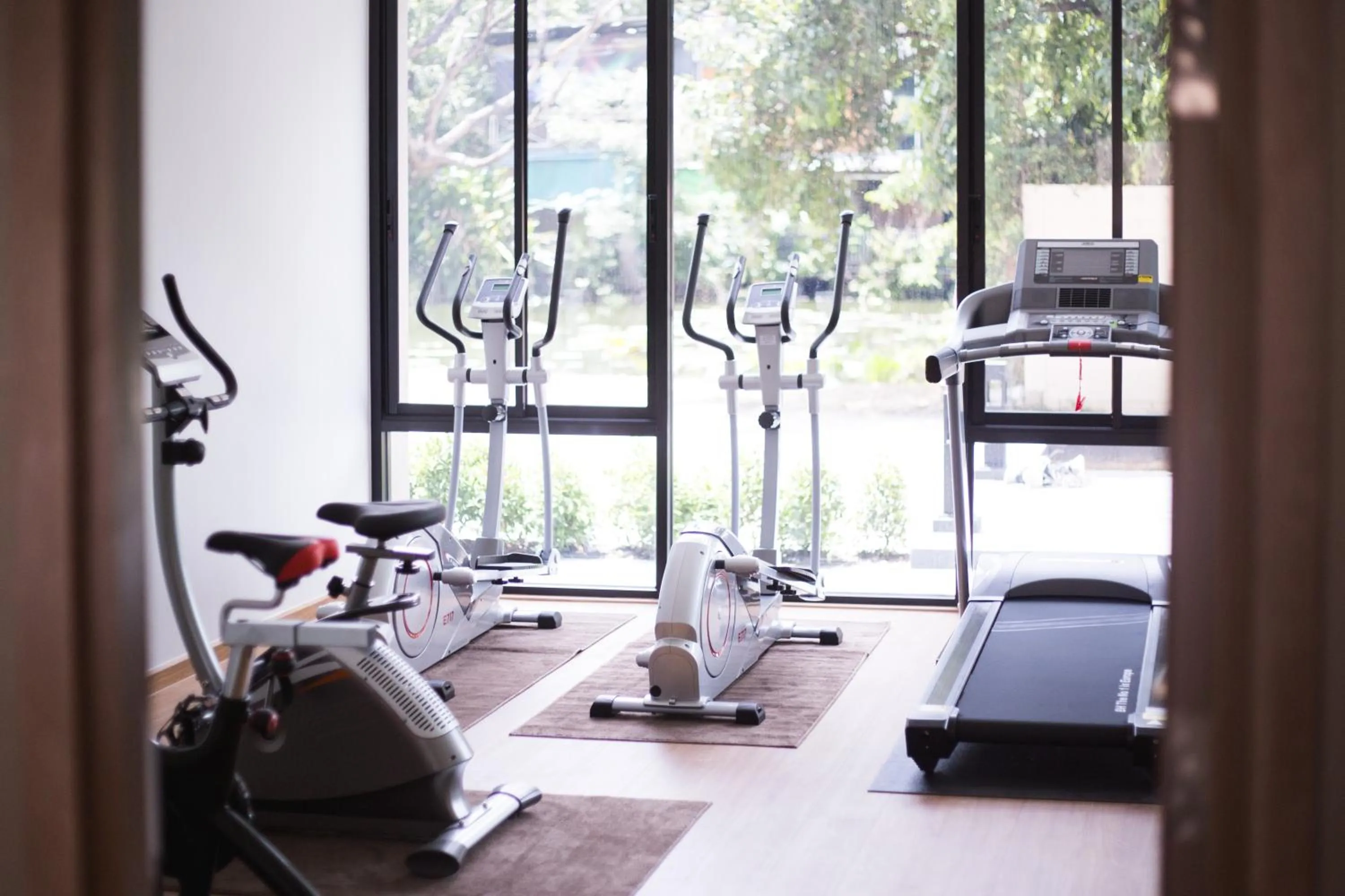 Fitness centre/facilities in The Journey Hotel Laksi