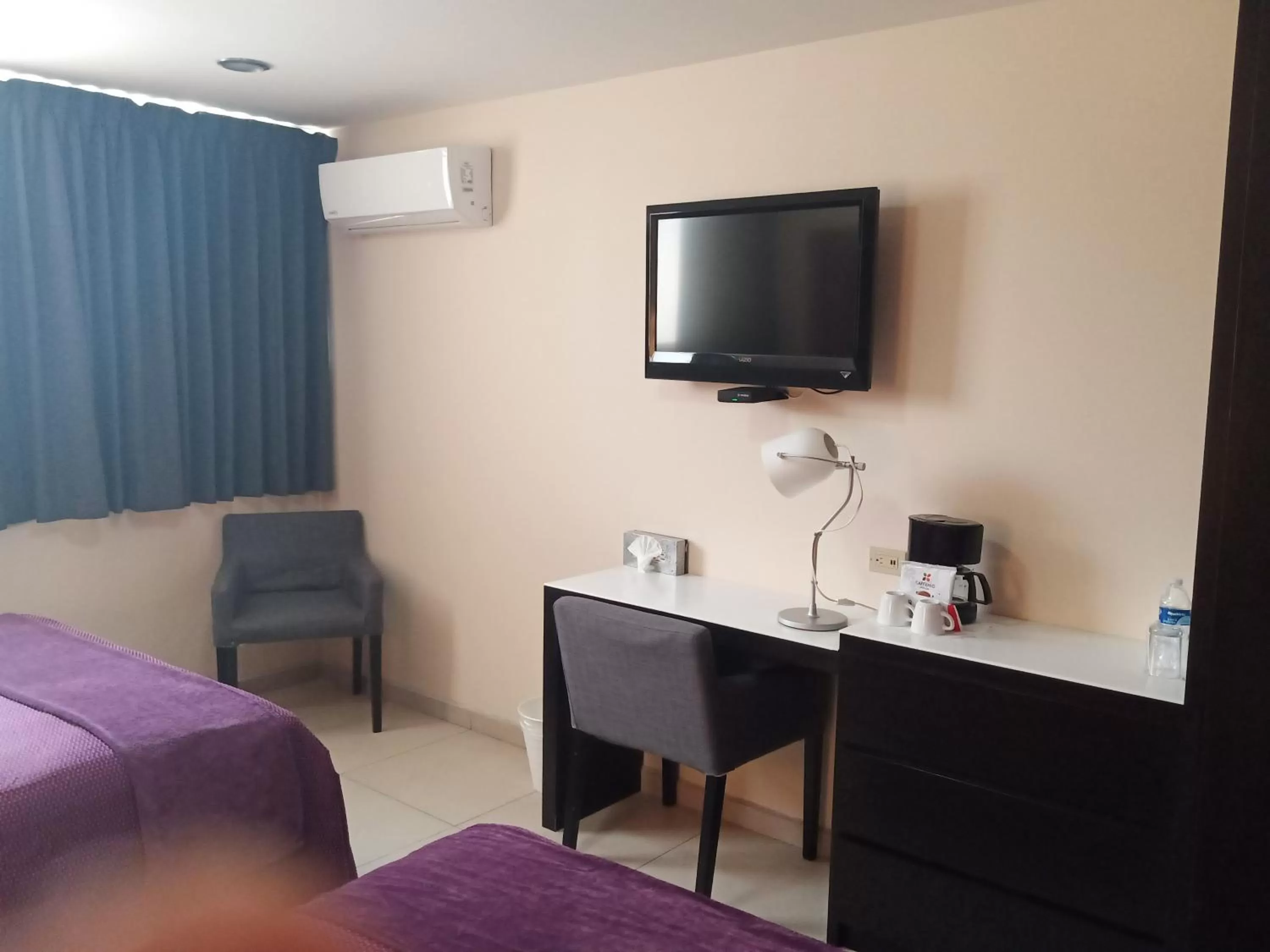 Bed in Baja Inn Hoteles Ensenada