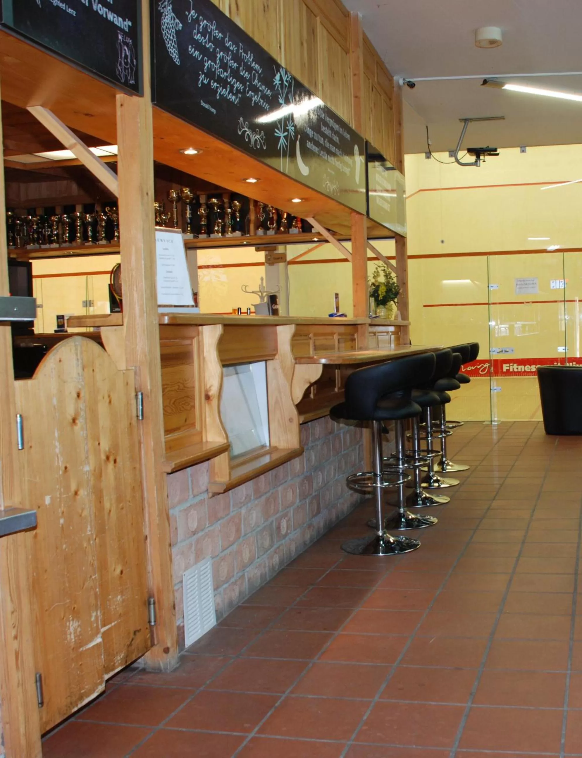 Lounge or bar in Moving Rooms