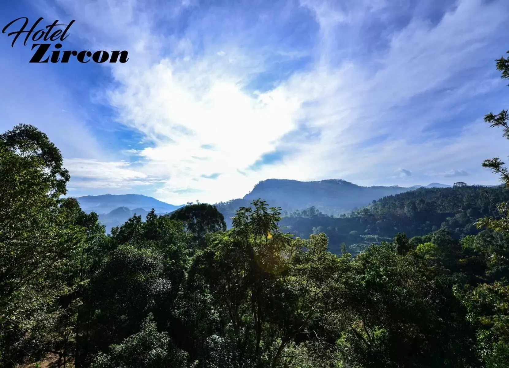 Deluxe Double or Twin Room with Mountain View - single occupancy in Zircon Ella Deluxe Double or Twin Room with Mountain View - single occupancy in Zircon Ella