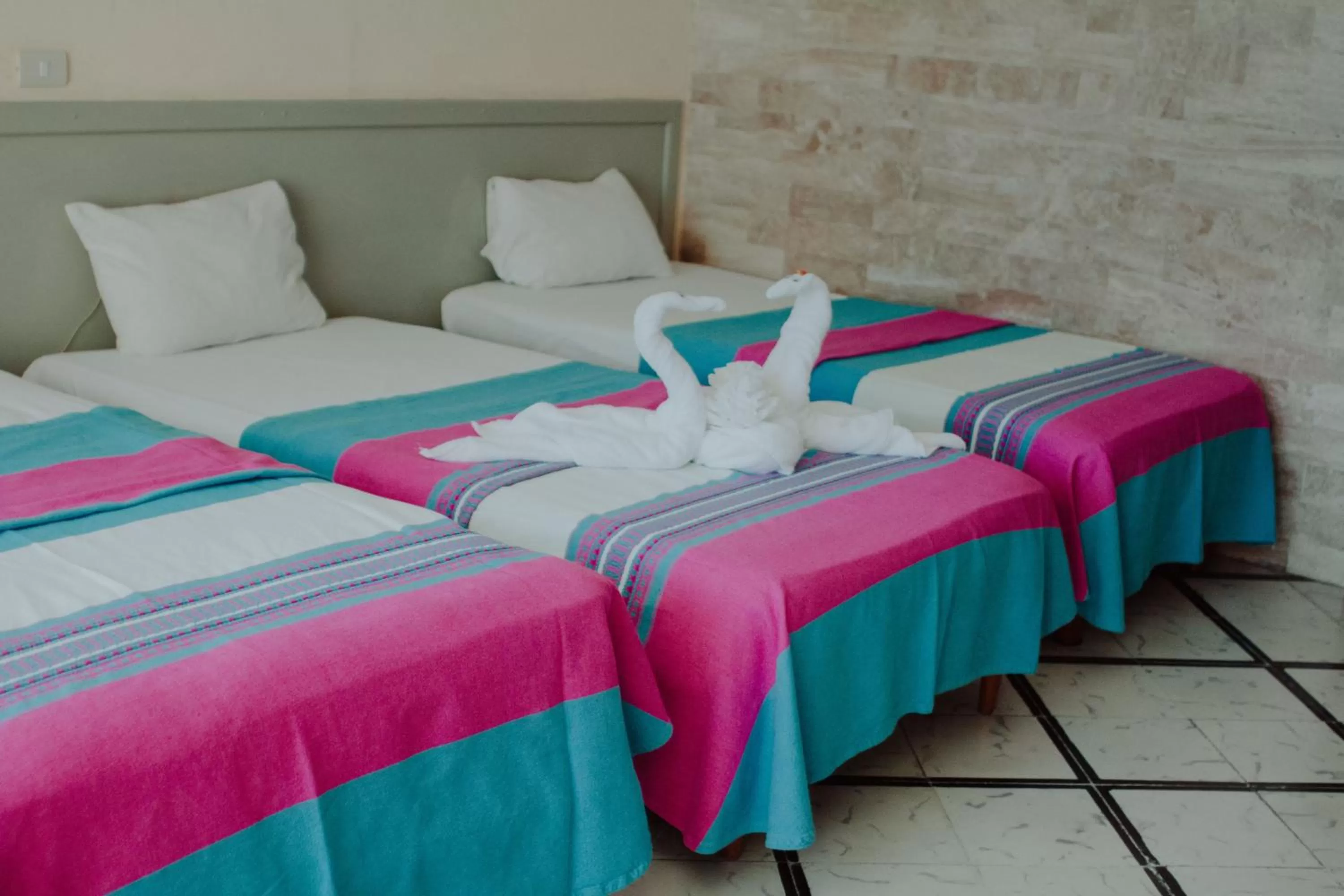 Photo of the whole room, Bed in Hotel Ambassador Mérida