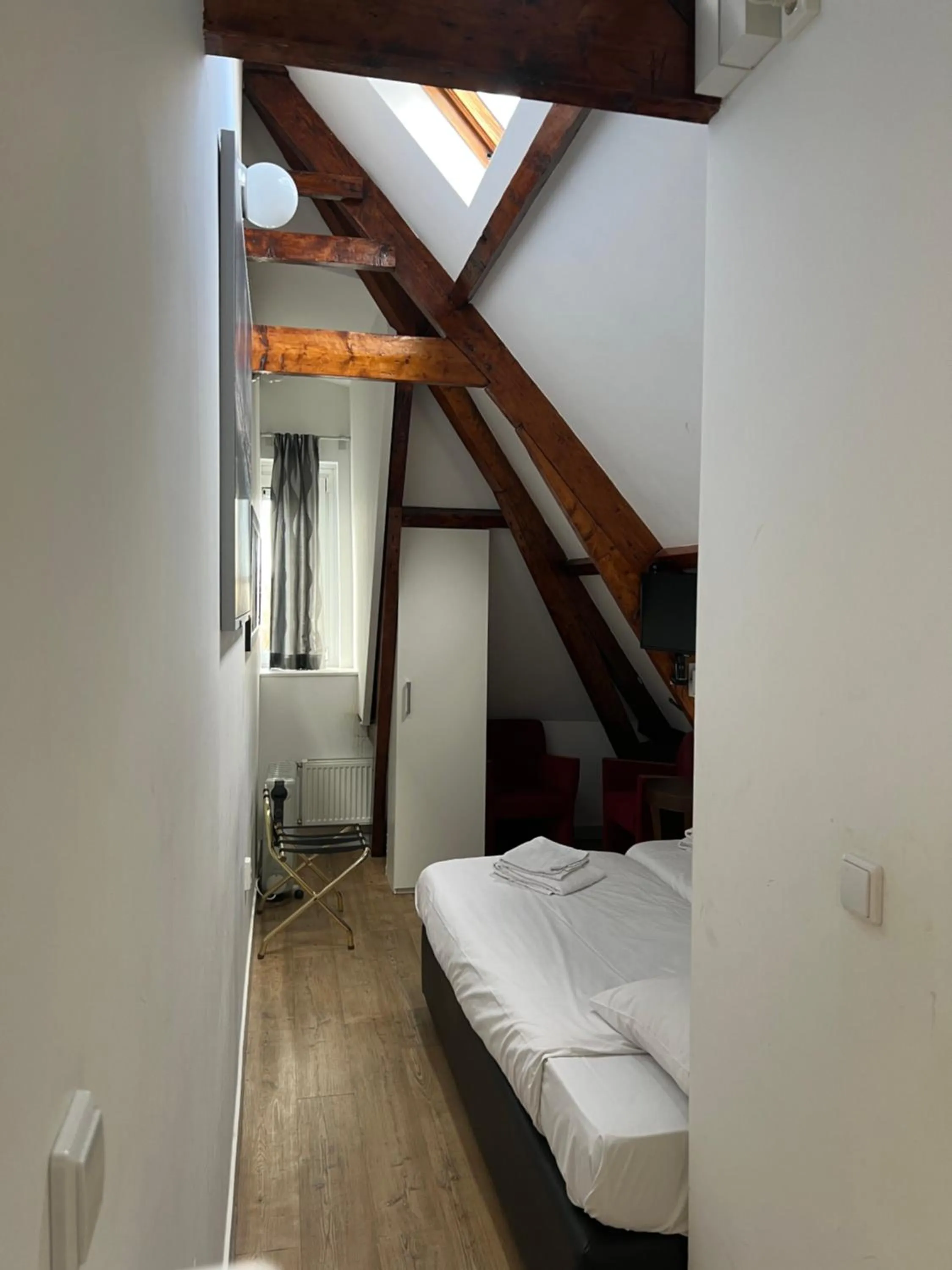 Photo of the whole room, Bed in MAX Hotel Amsterdam