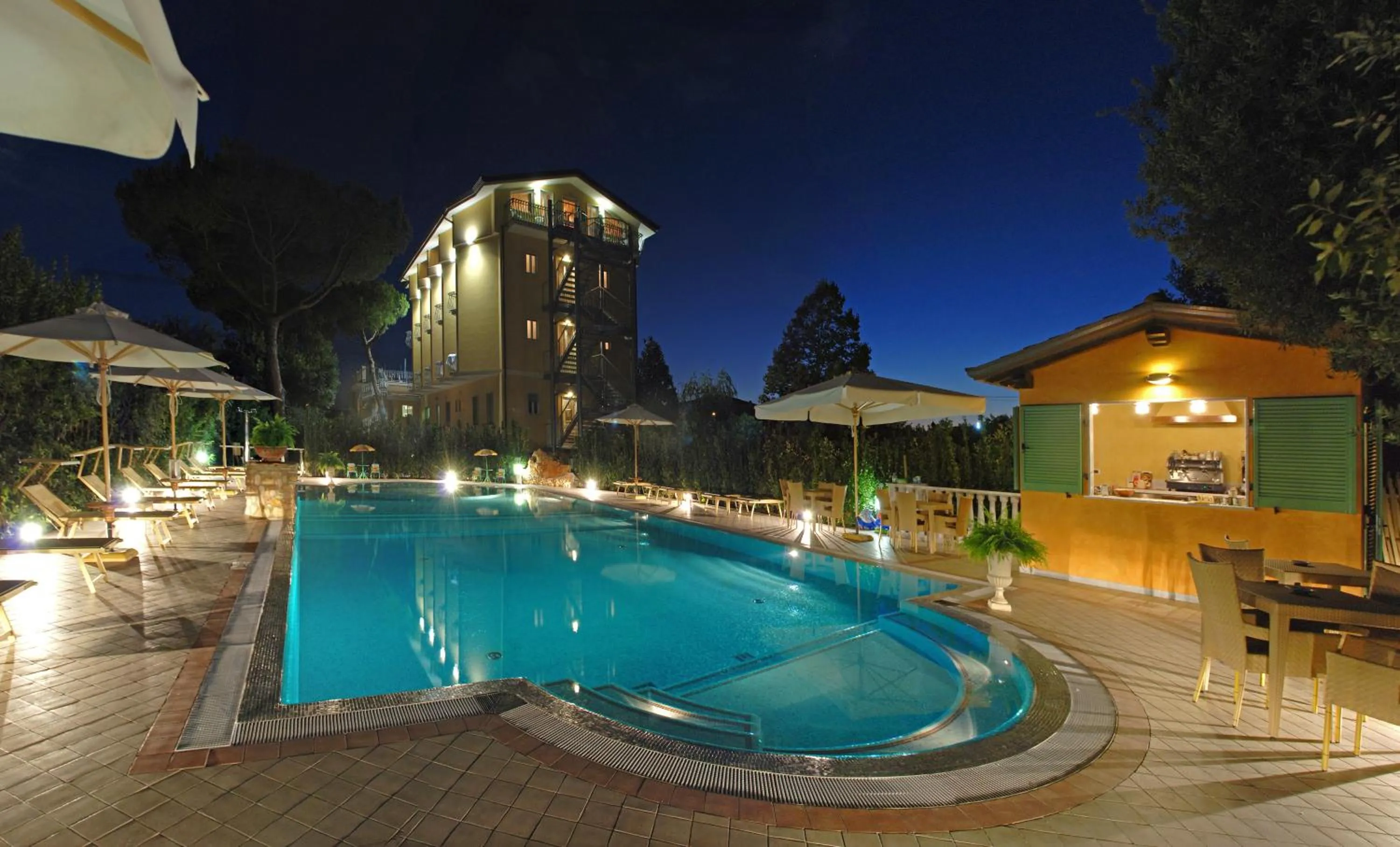 Property building in Hotel Villa Tiziana