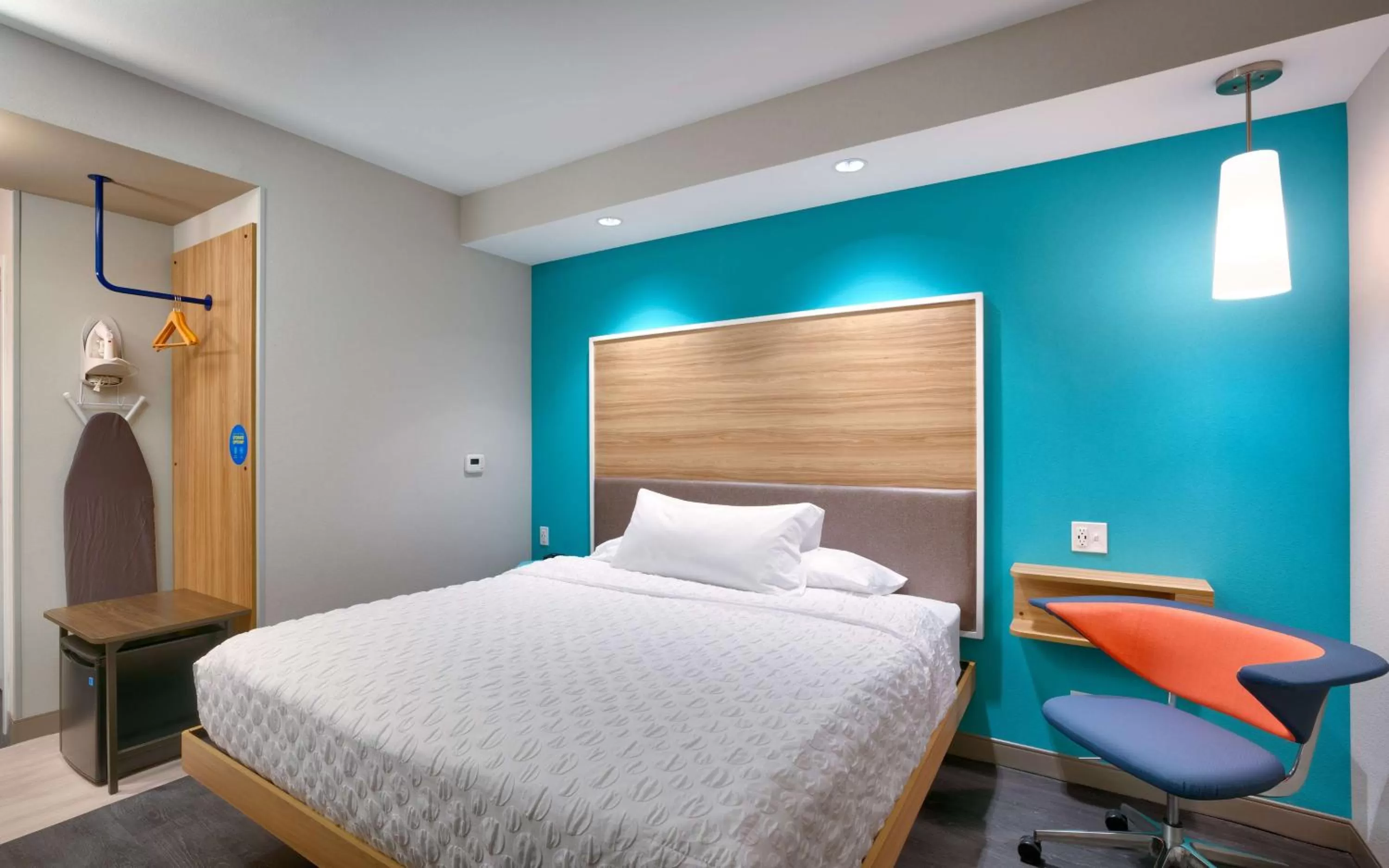 Bed in Tru By Hilton St. George