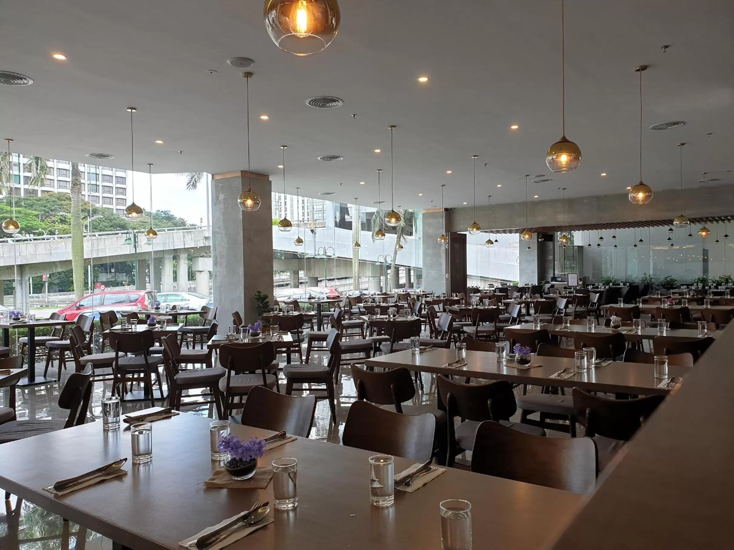 Restaurant/places to eat in Hotel Armada Petaling Jaya