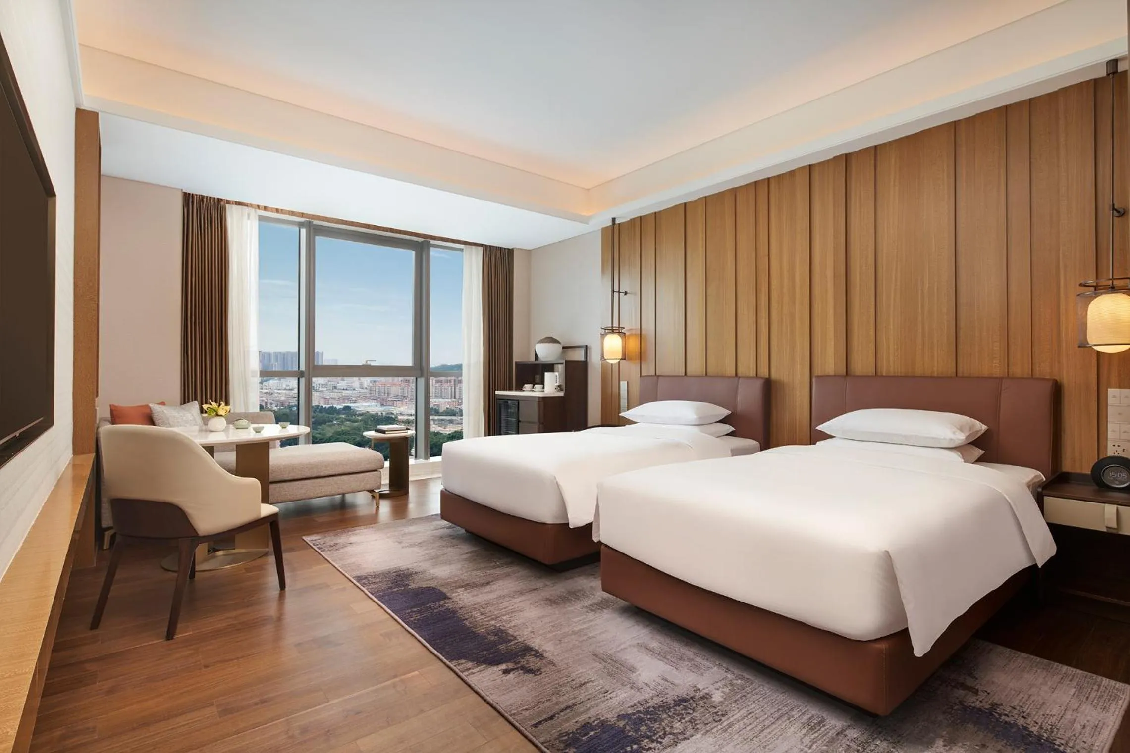 Photo of the whole room, Bed in Hyatt Regency Guangzhou Zengcheng