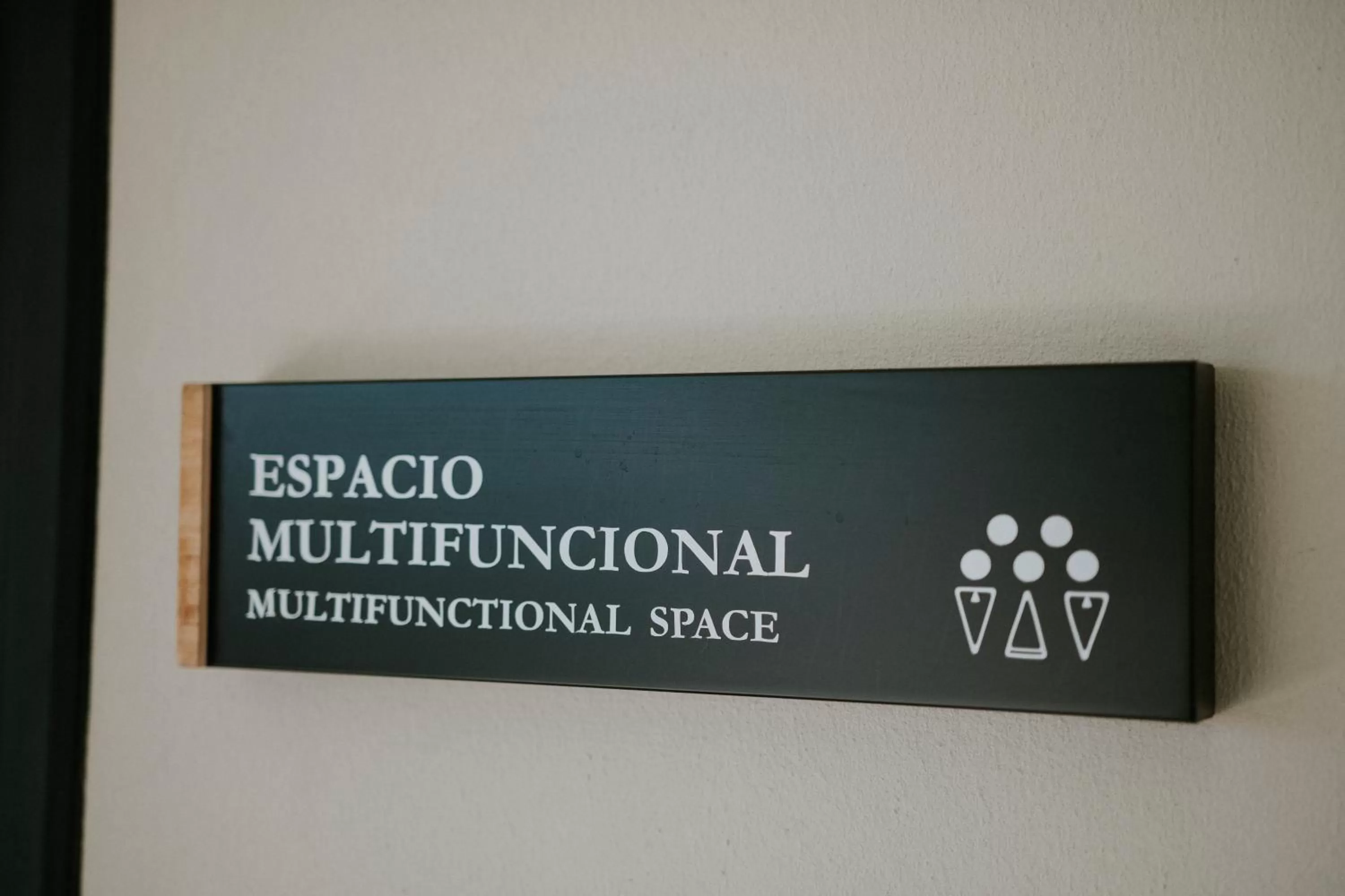 Seating area in Catalina Plaza Hotel Sostenible