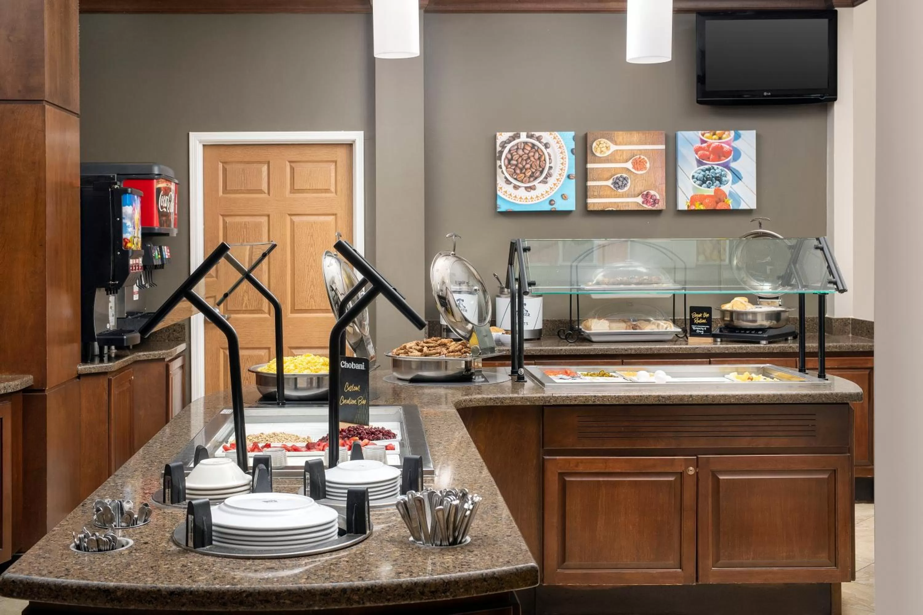 Breakfast in Staybridge Suites Columbia by IHG