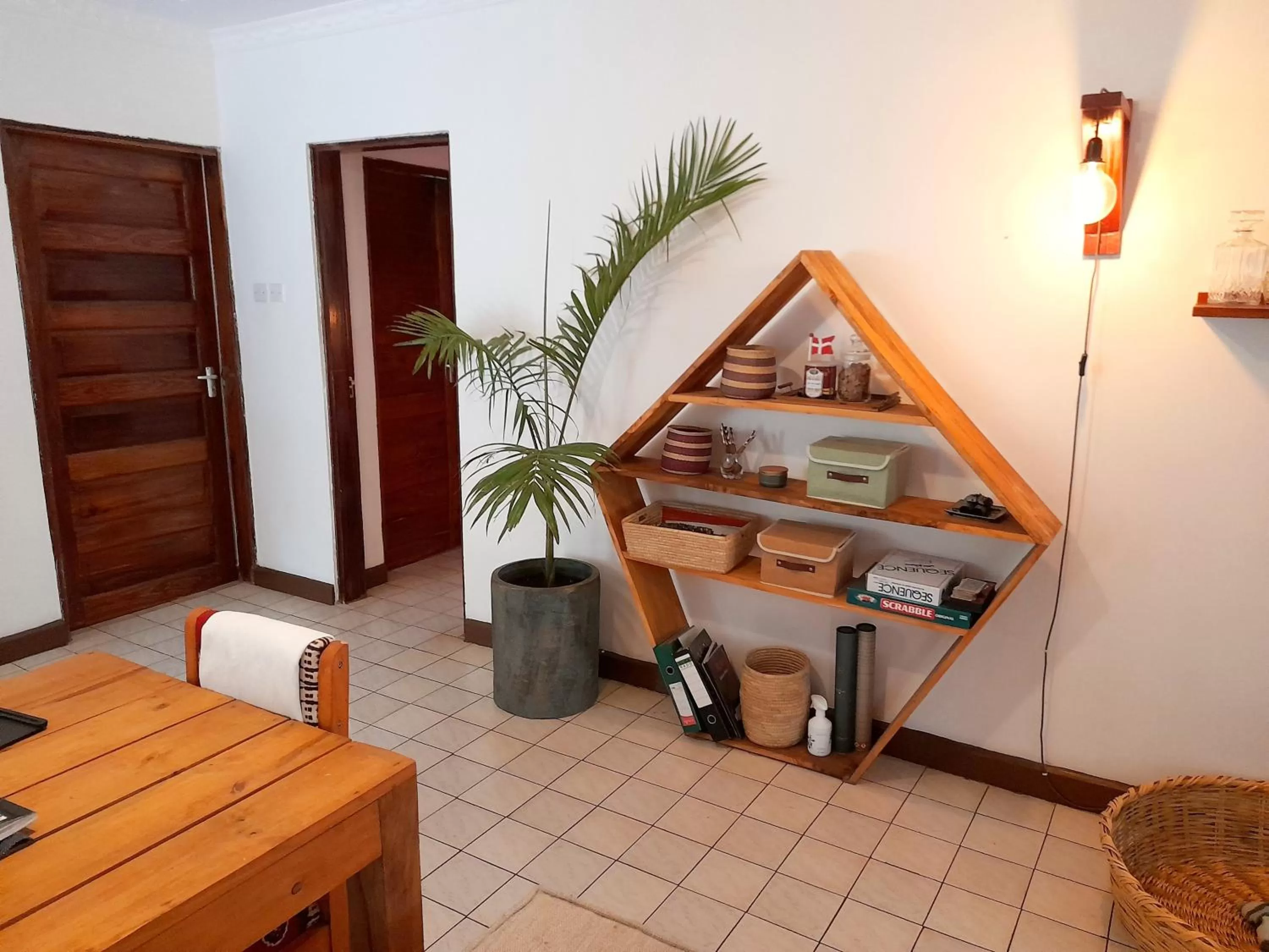 Seating area in Utamaduni House B&B