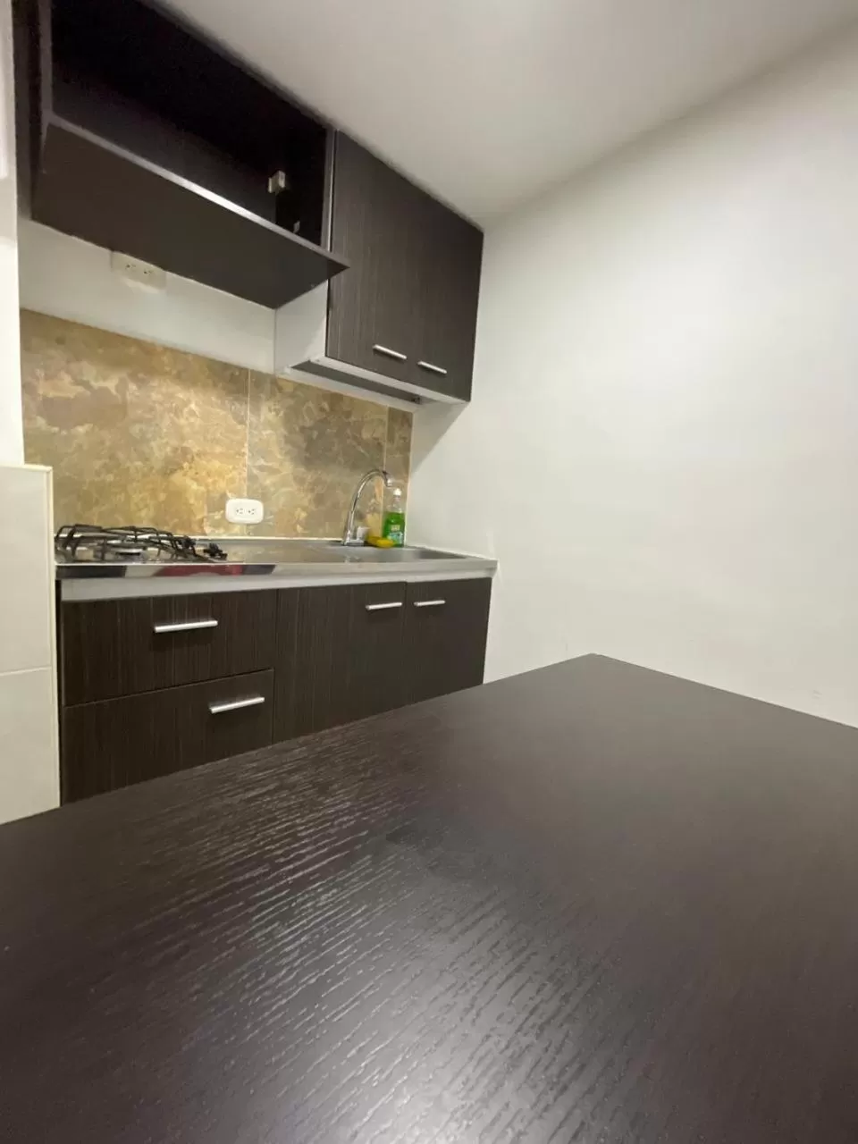 Kitchen or kitchenette, Kitchen/Kitchenette in Lindos apartaestudios y habitaciones en Ibague