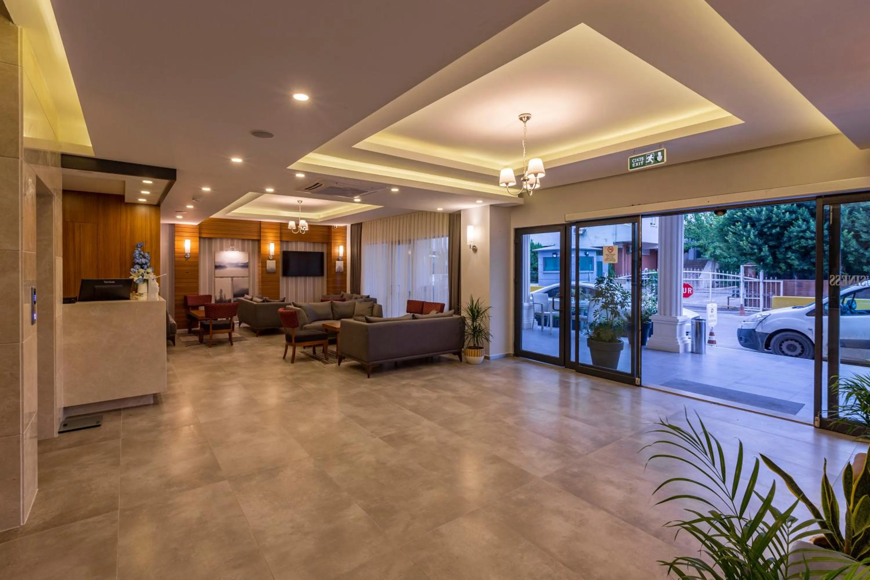 Lobby or reception in Antalya Business Hotel