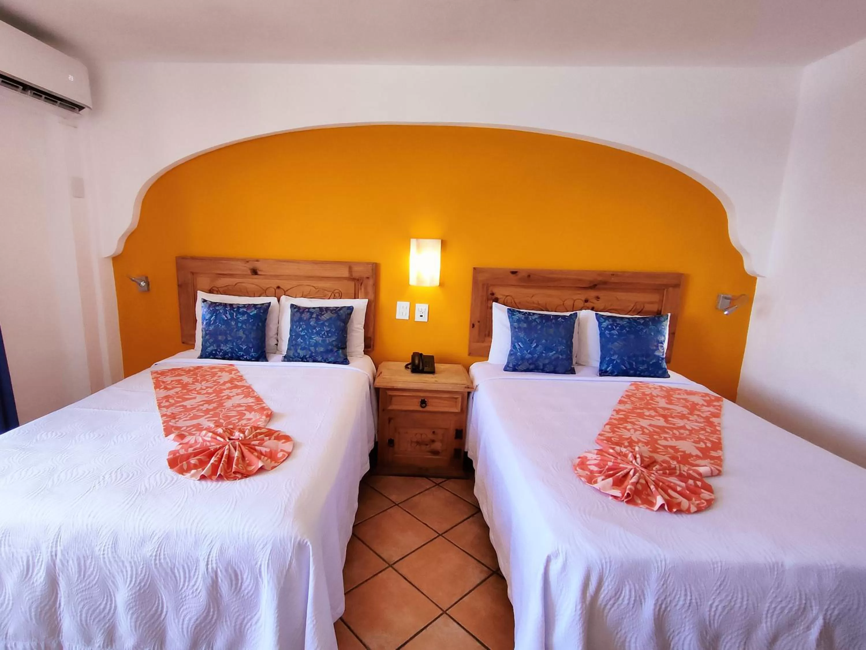 Bed in Hotel El Pescador