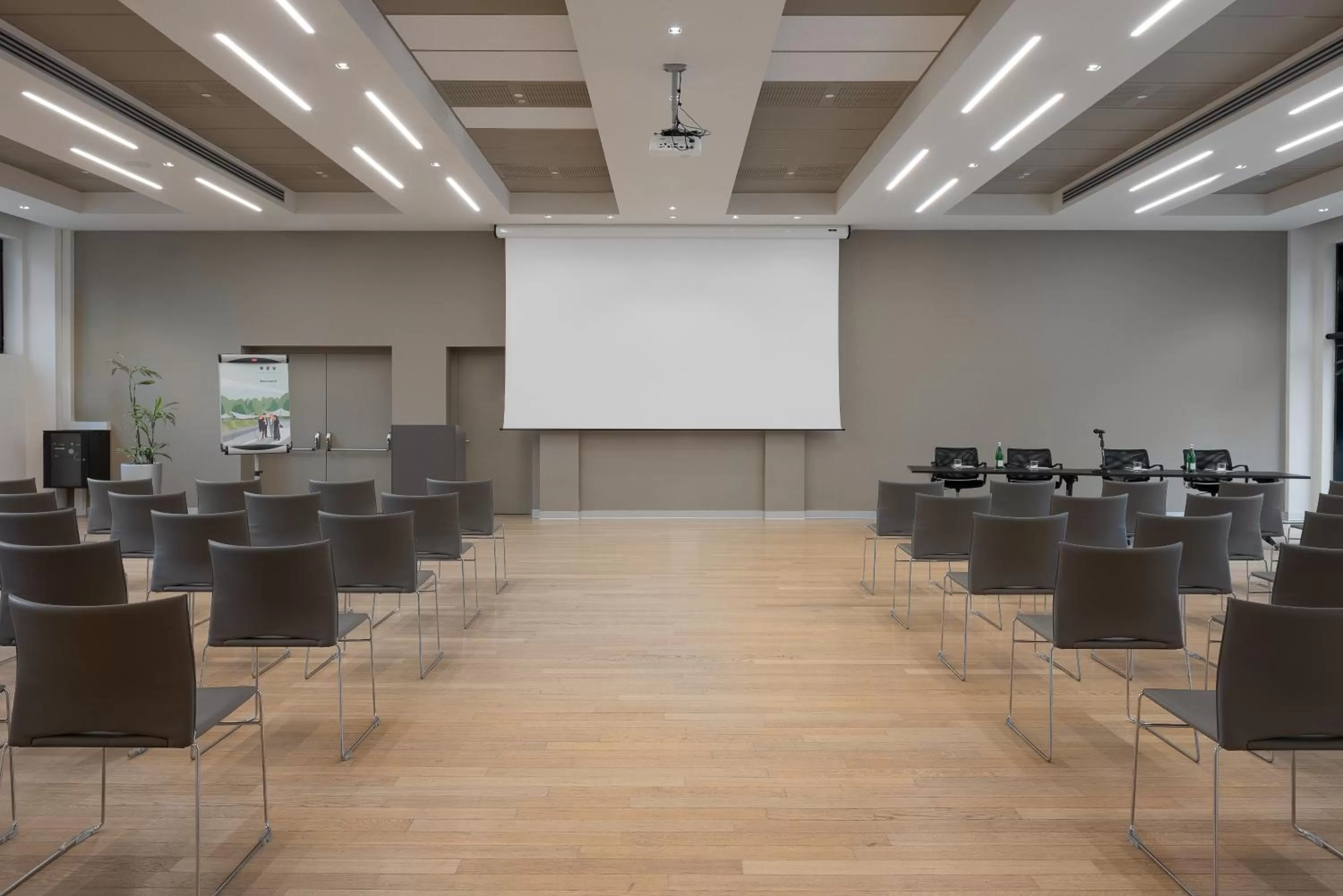 Meeting/conference room in UNA Hotels Bologna Fiera