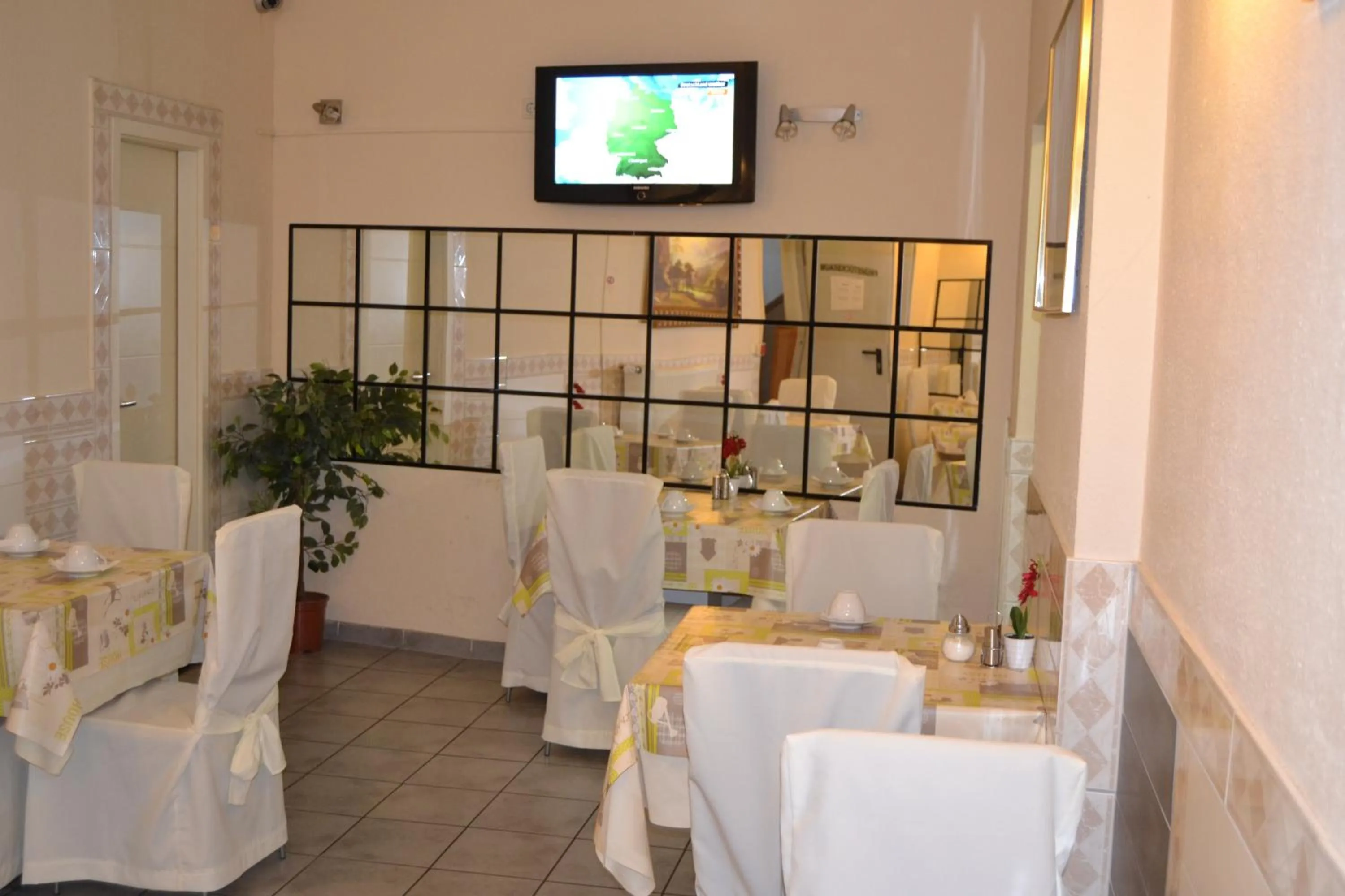 Decorative detail in Angel Hotel