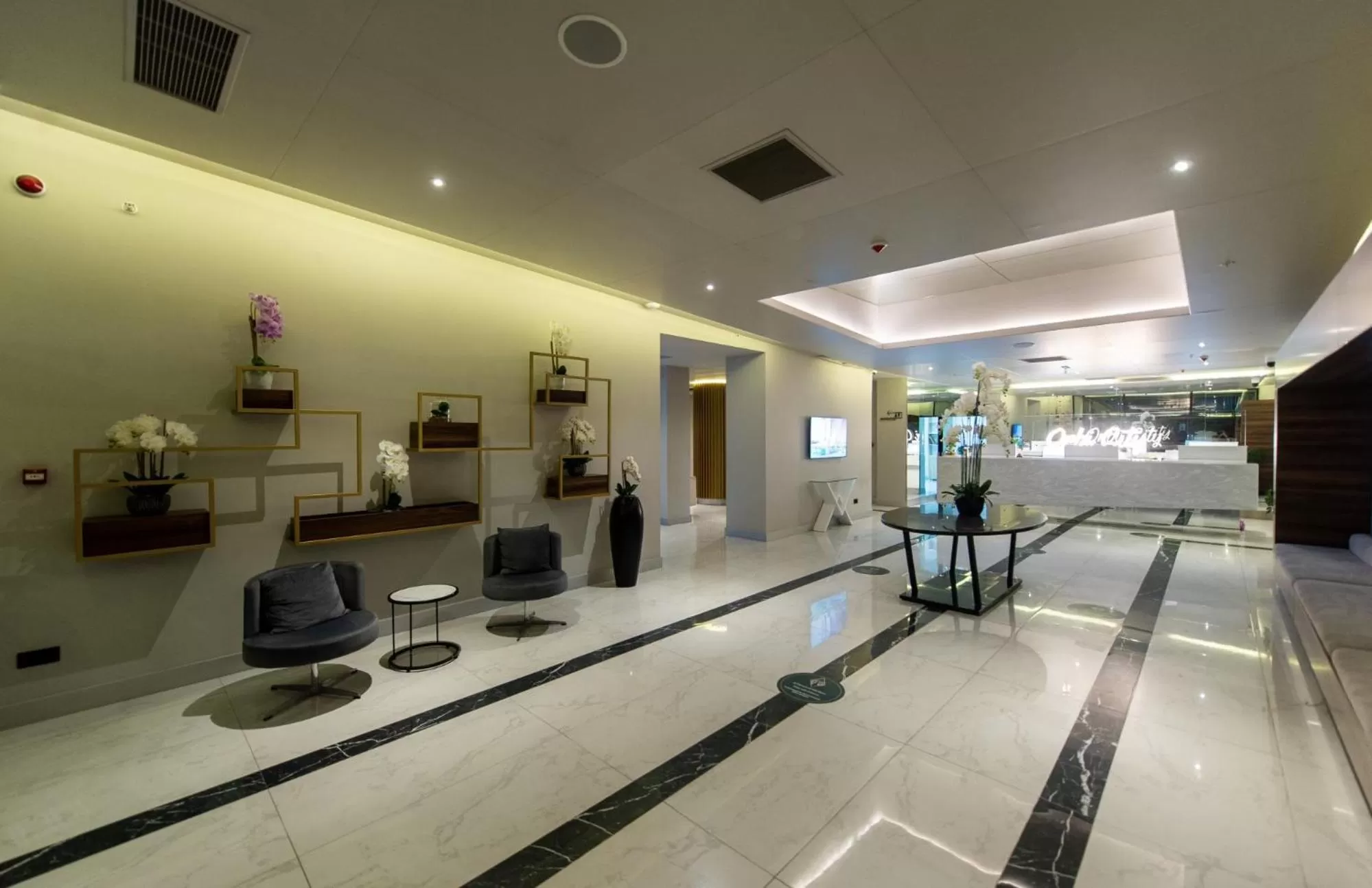 Lobby or reception, Fitness Center/Facilities in Batumi Inn Aparthotel With Sea View