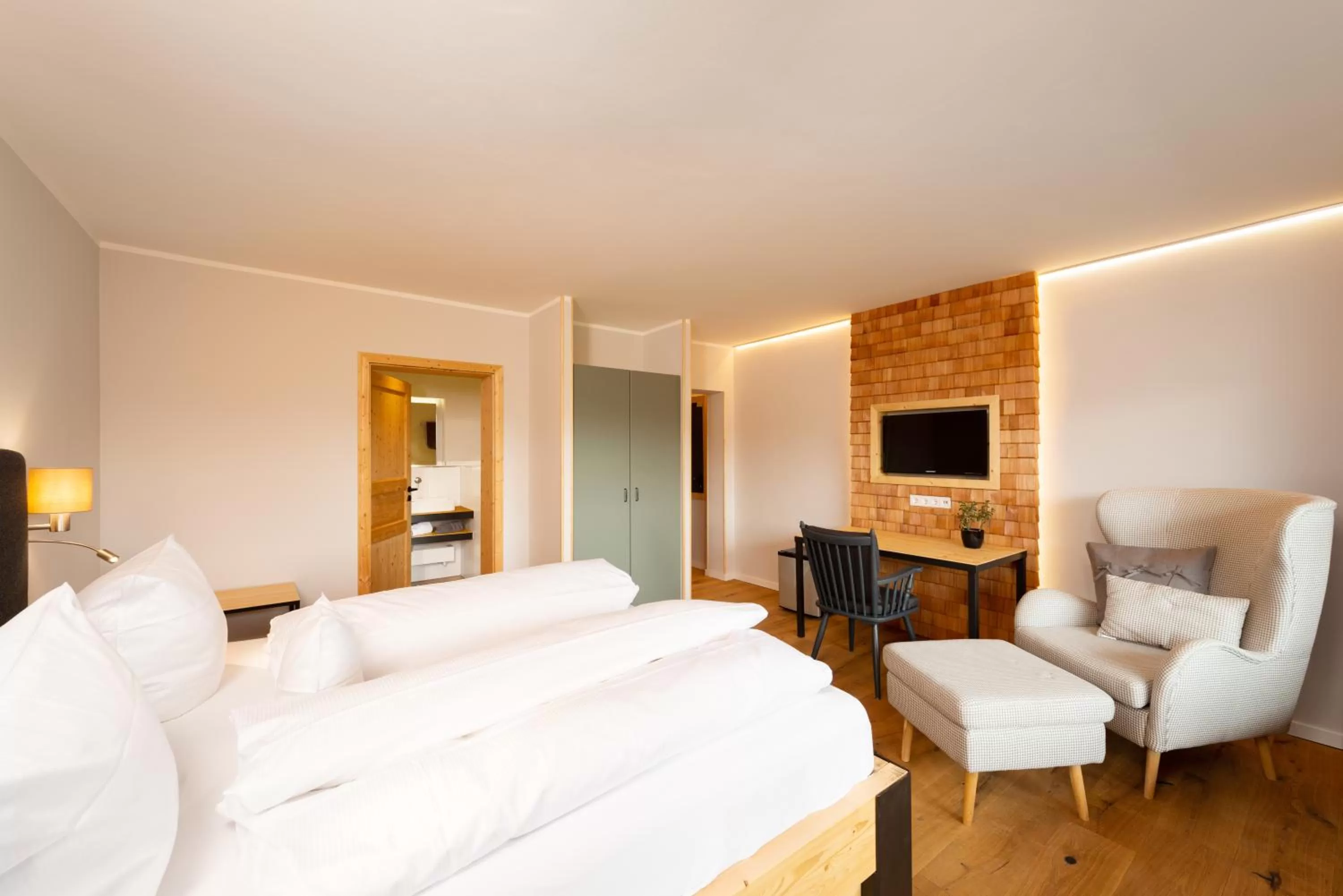 Photo of the whole room, Bed in freistil Boutiquehotel