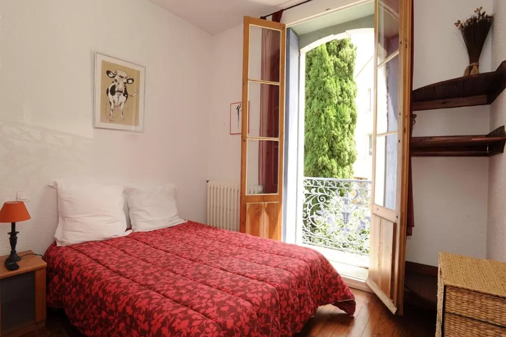 Day, Bed in L'Escalivade