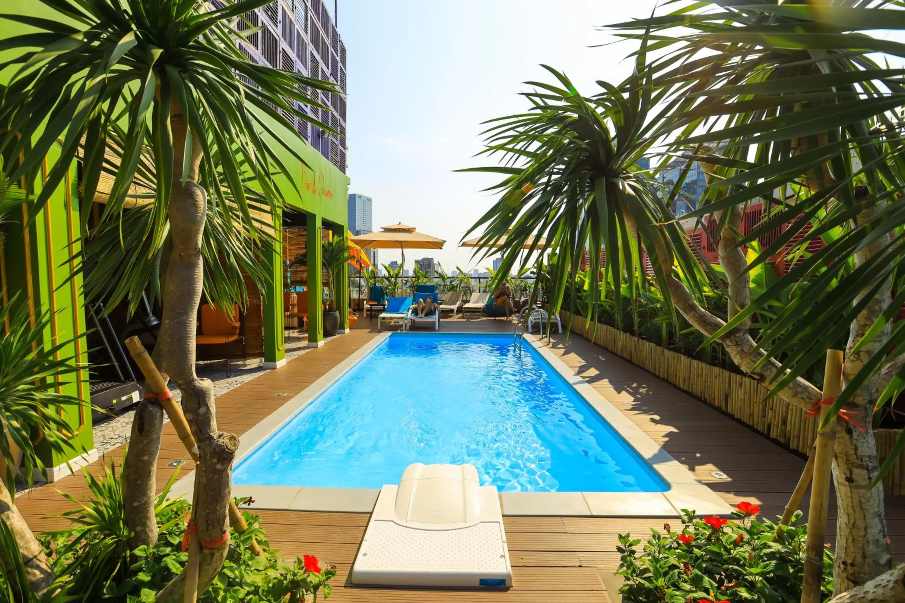 Swimming Pool in Prostyle Hotel Ho Chi Minh プロスタイルホテルホーチミン