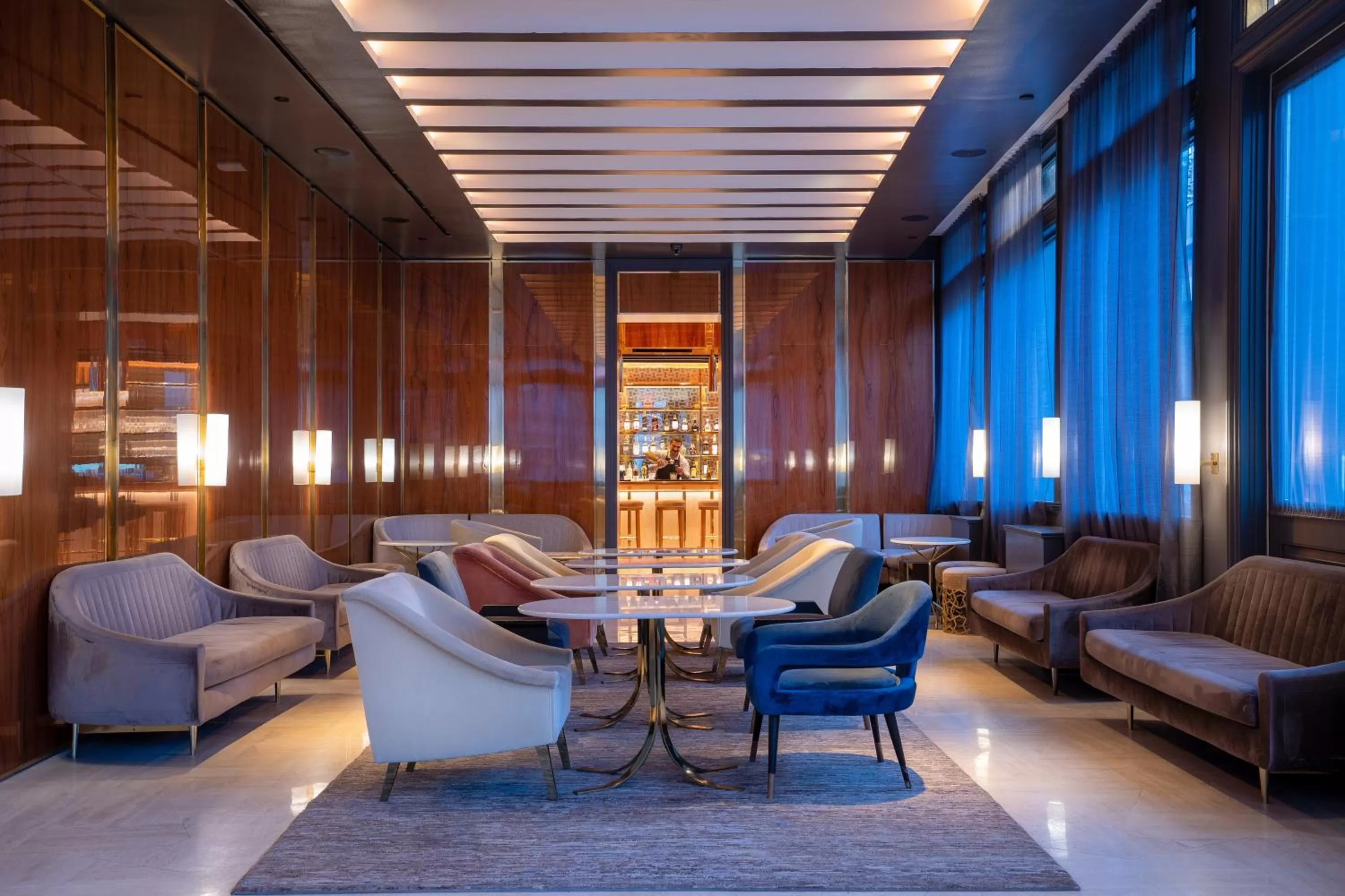 Restaurant/places to eat in 33 Hotel, New York City, Seaport