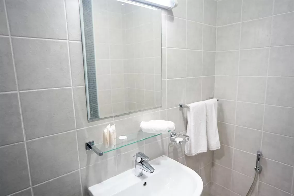 Bathroom in Aurak Guest House