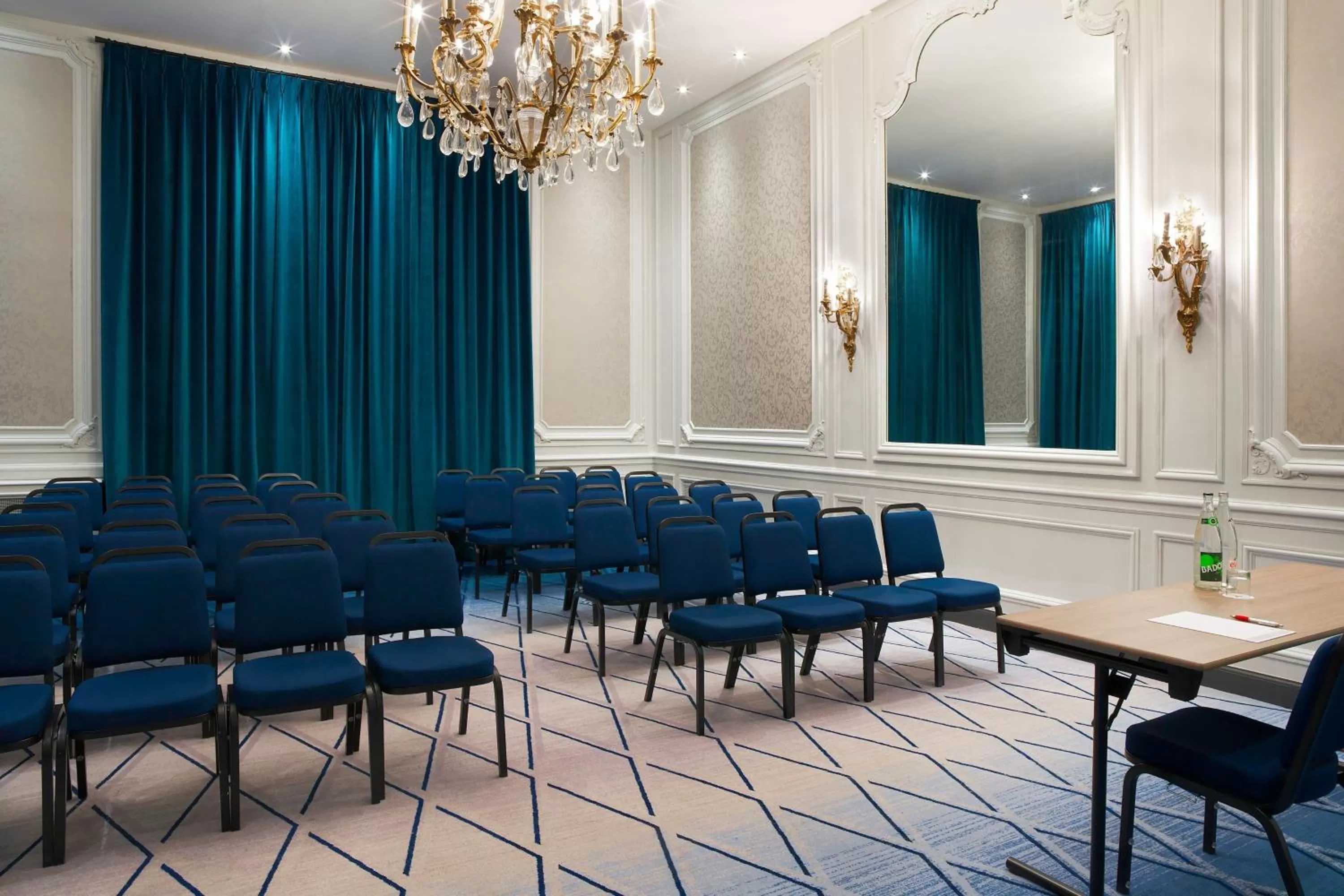 Meeting/conference room in Paris Marriott Opera Ambassador Hotel