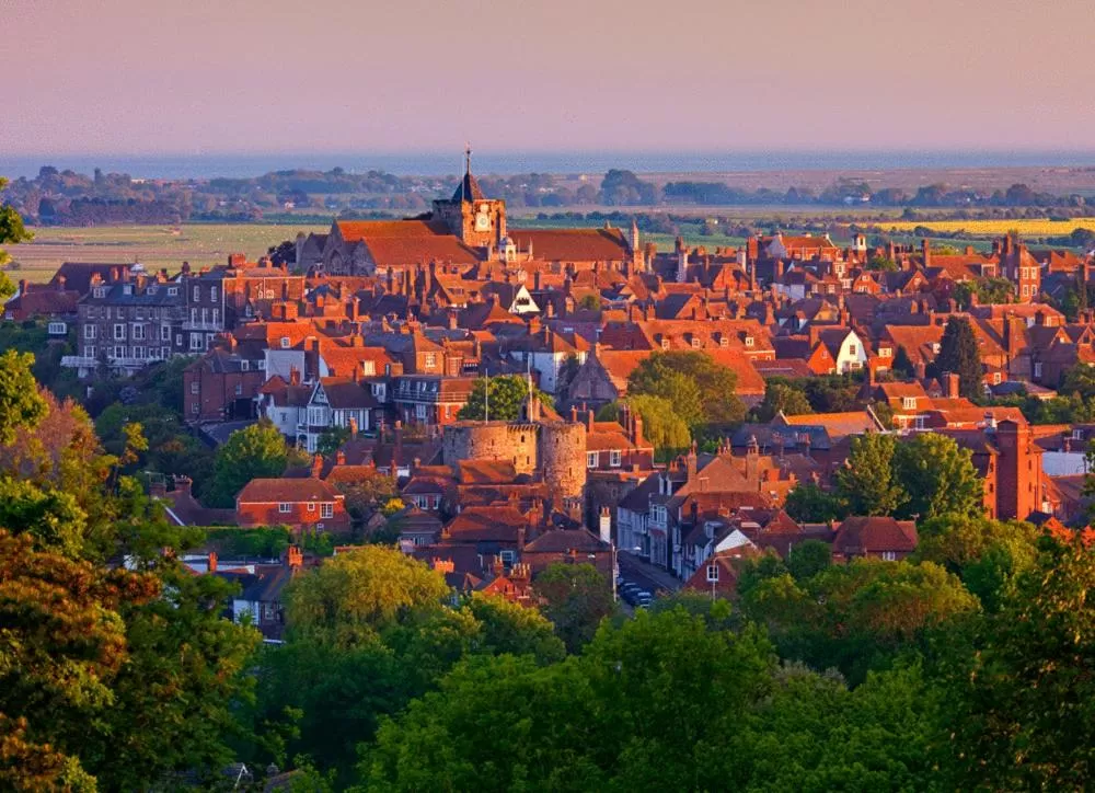 Nearby landmark in Saltcote Place