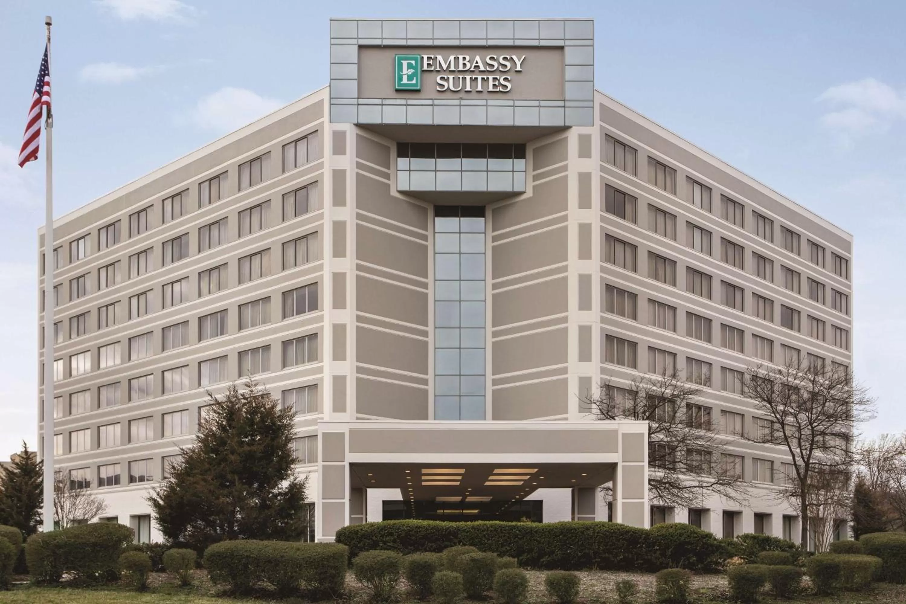 Property building in Embassy Suites by Hilton Baltimore at BWI Airport