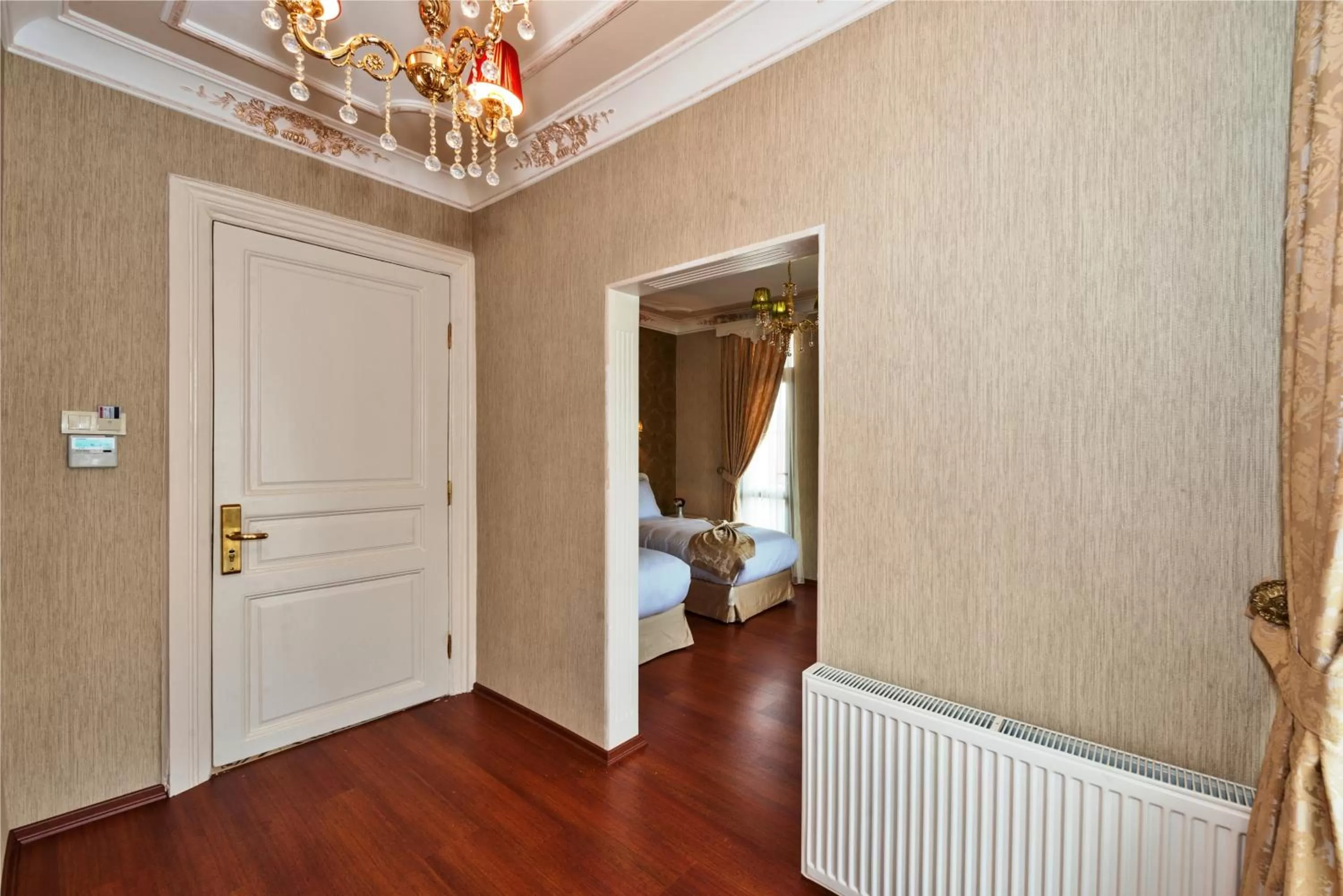 Bedroom, Bed in Enderun Hotel Istanbul