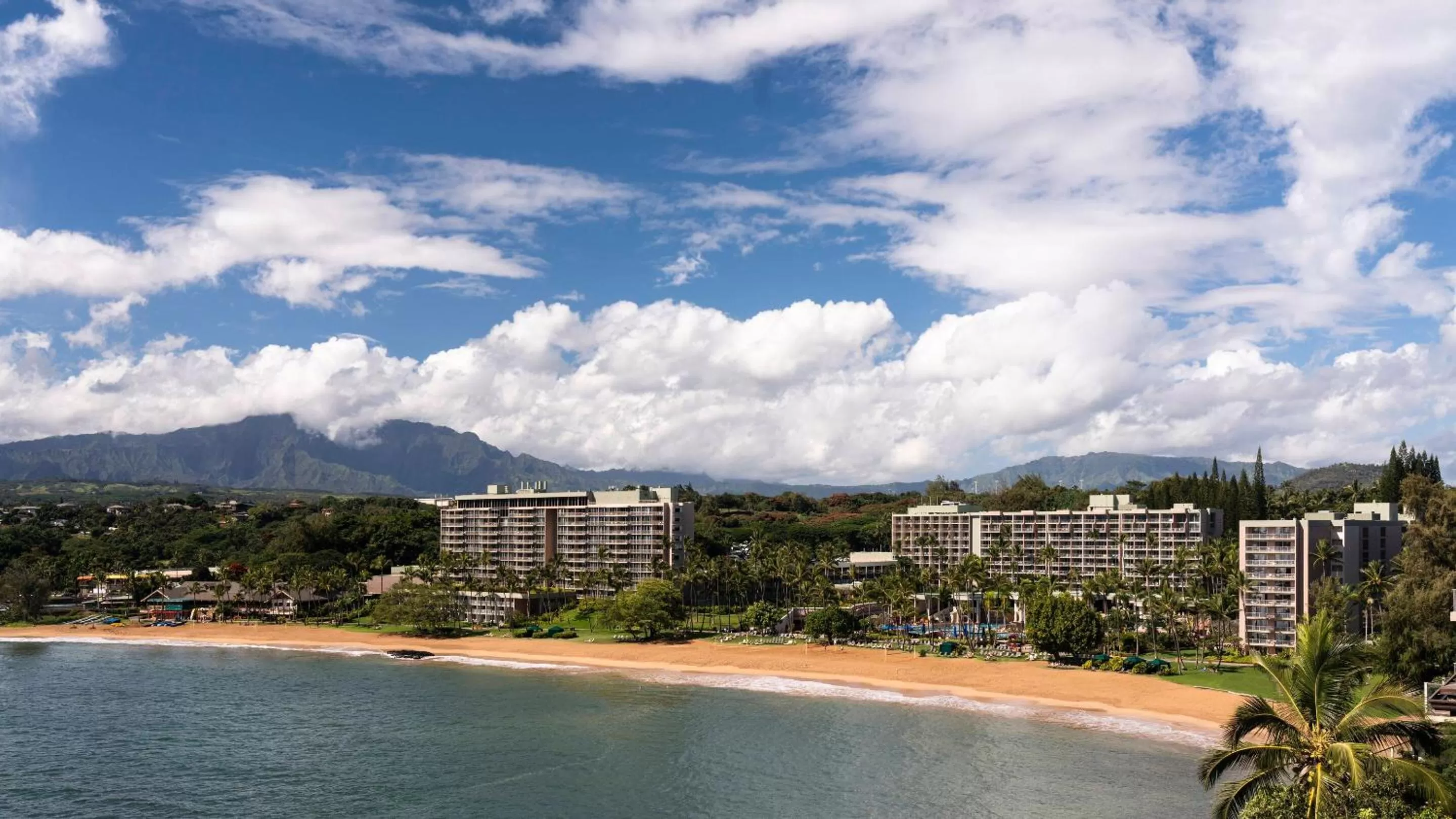 Facade/entrance in The Royal Sonesta Kauai Resort Lihue