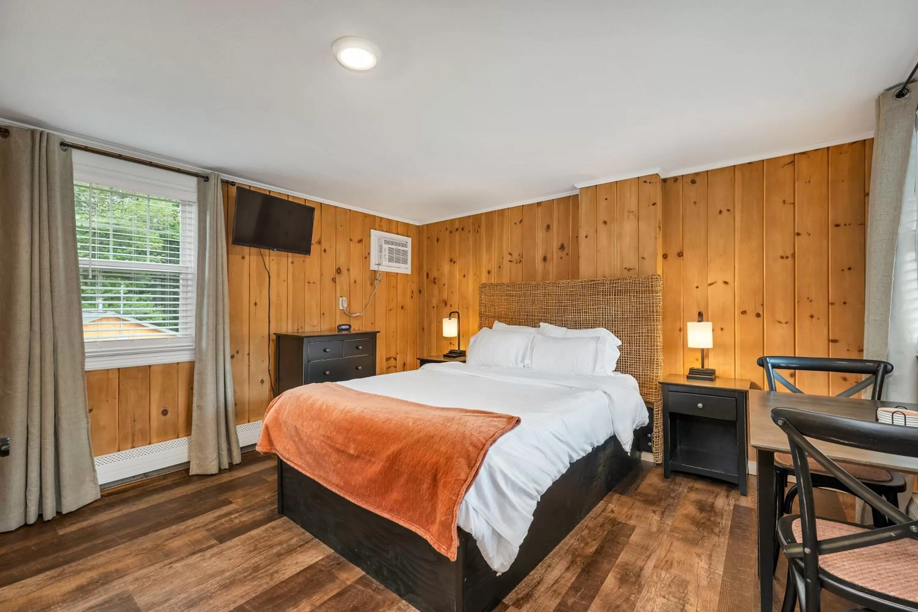 Bed in The Inn & More