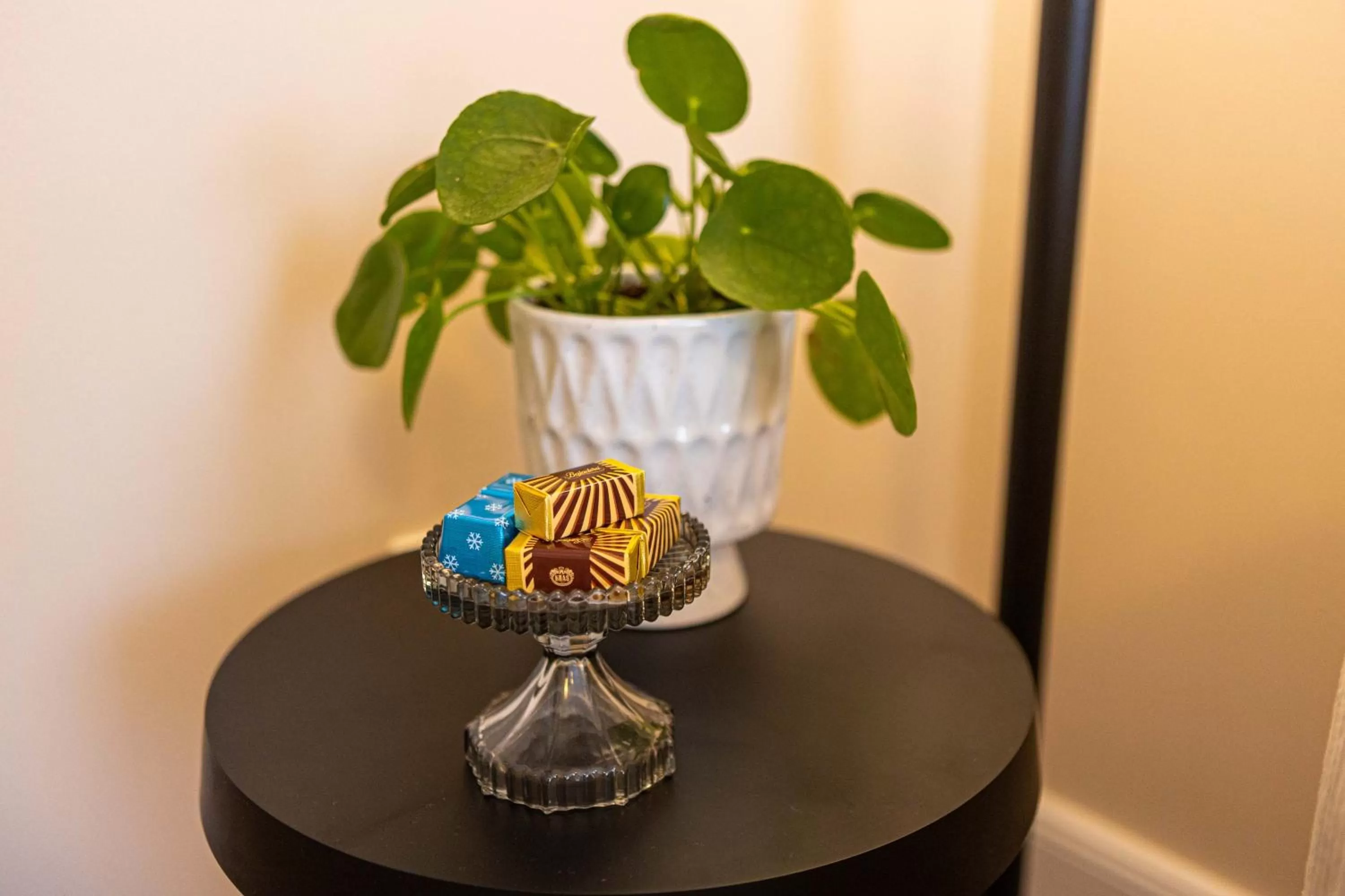 Seating area in City and Style Luxury Rooms Split