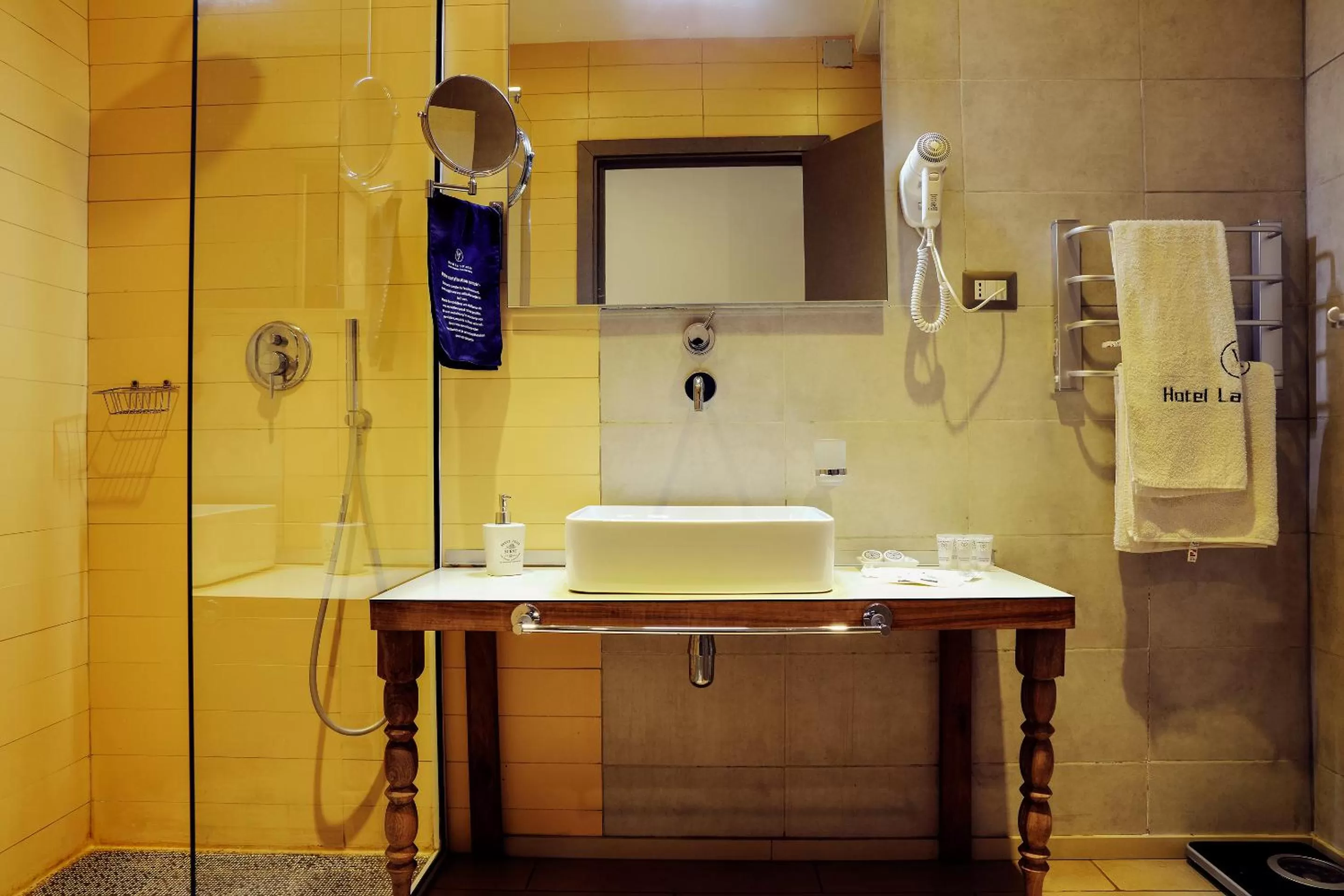 Bathroom in Hotel La Villette