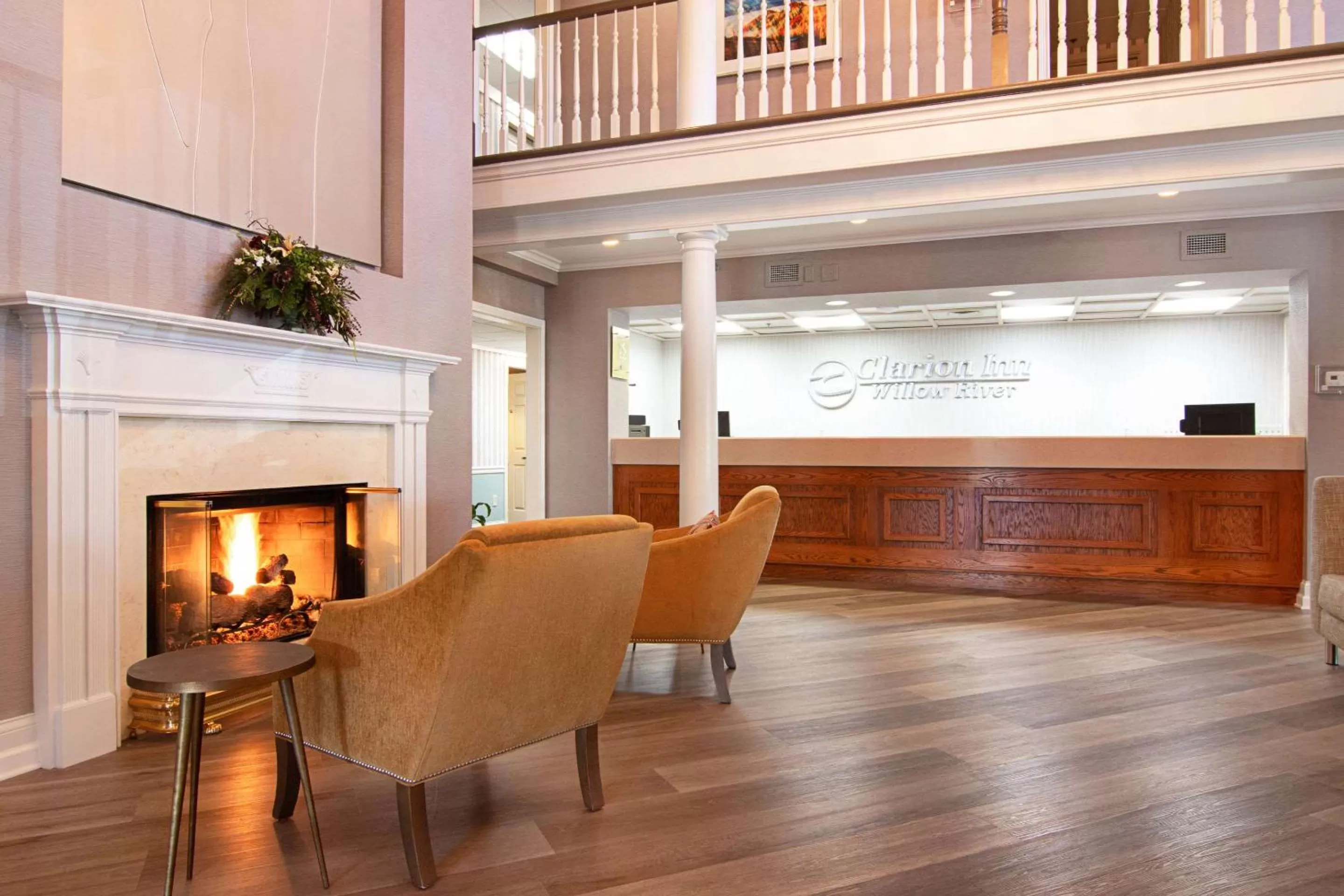 Lobby or reception in Clarion Inn Willow River